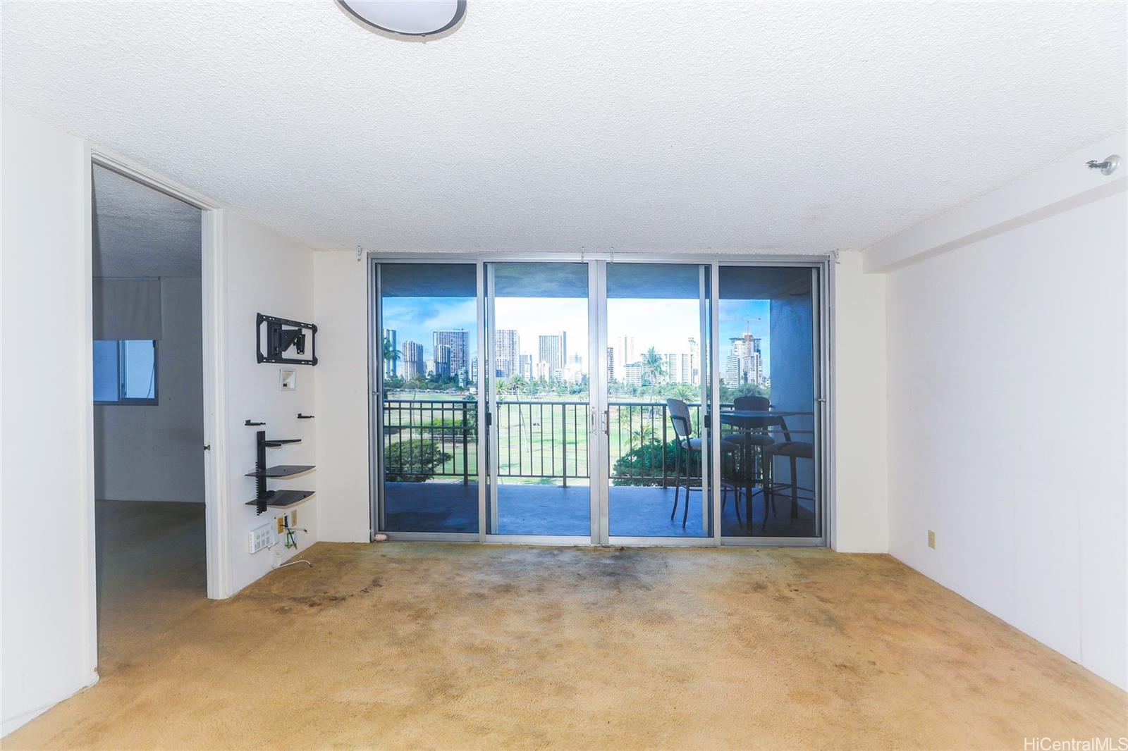 2916 Date Street townhouse # 6F, Honolulu, Hawaii - photo 7 of 25