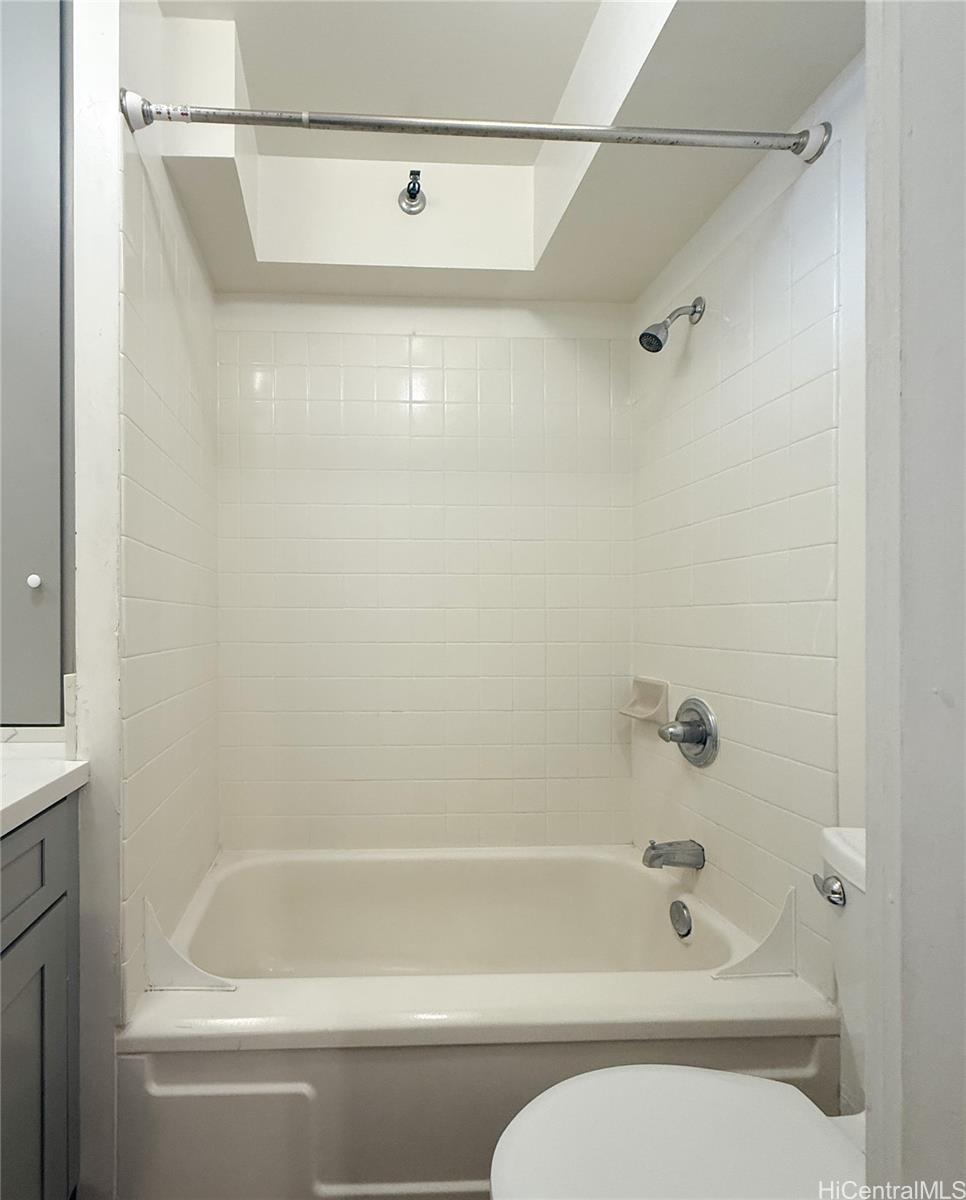 Fairway House condo # 6I, Honolulu, Hawaii - photo 6 of 18