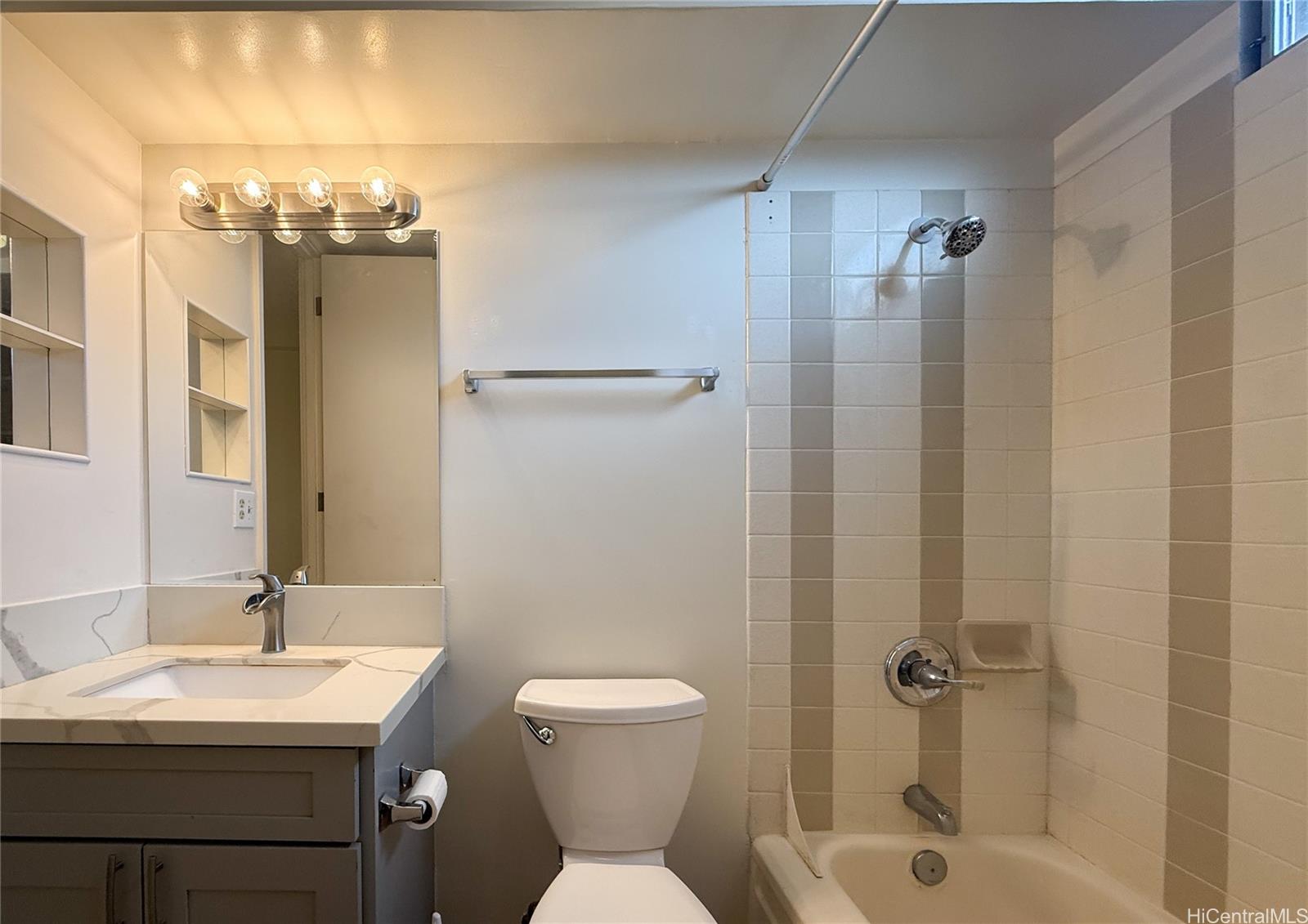 Fairway House condo # 6I, Honolulu, Hawaii - photo 8 of 18