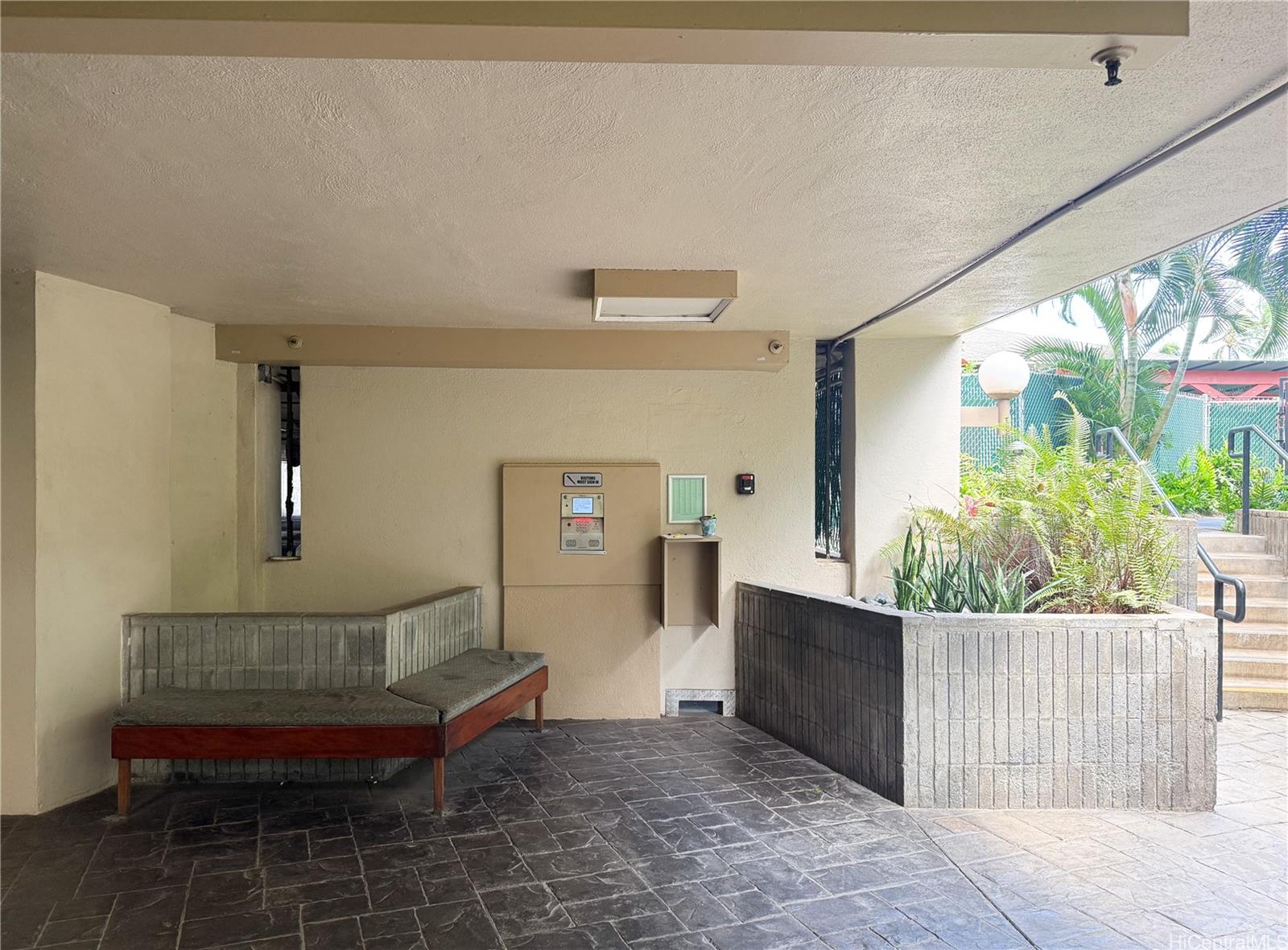 Fairway House condo # 6I, Honolulu, Hawaii - photo 10 of 18