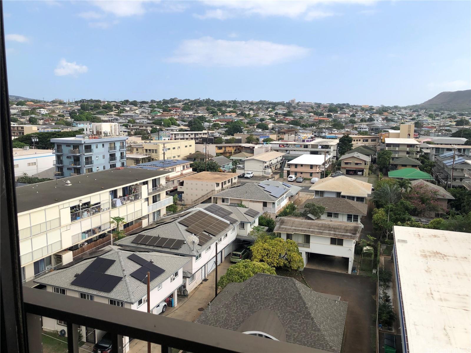 Fairway House condo # 7J, Honolulu, Hawaii - photo 2 of 21