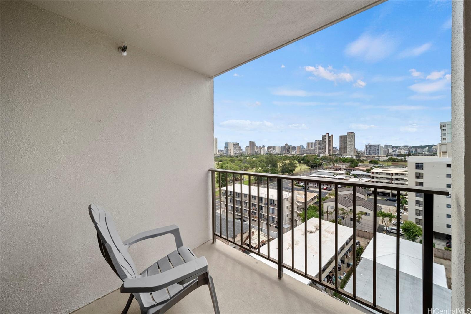 Fairway House condo # 9A, Honolulu, Hawaii - photo 9 of 18