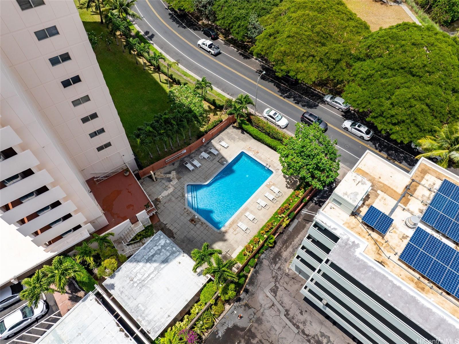 Lakeshore Tower condo # 1003, Honolulu, Hawaii - photo 20 of 25