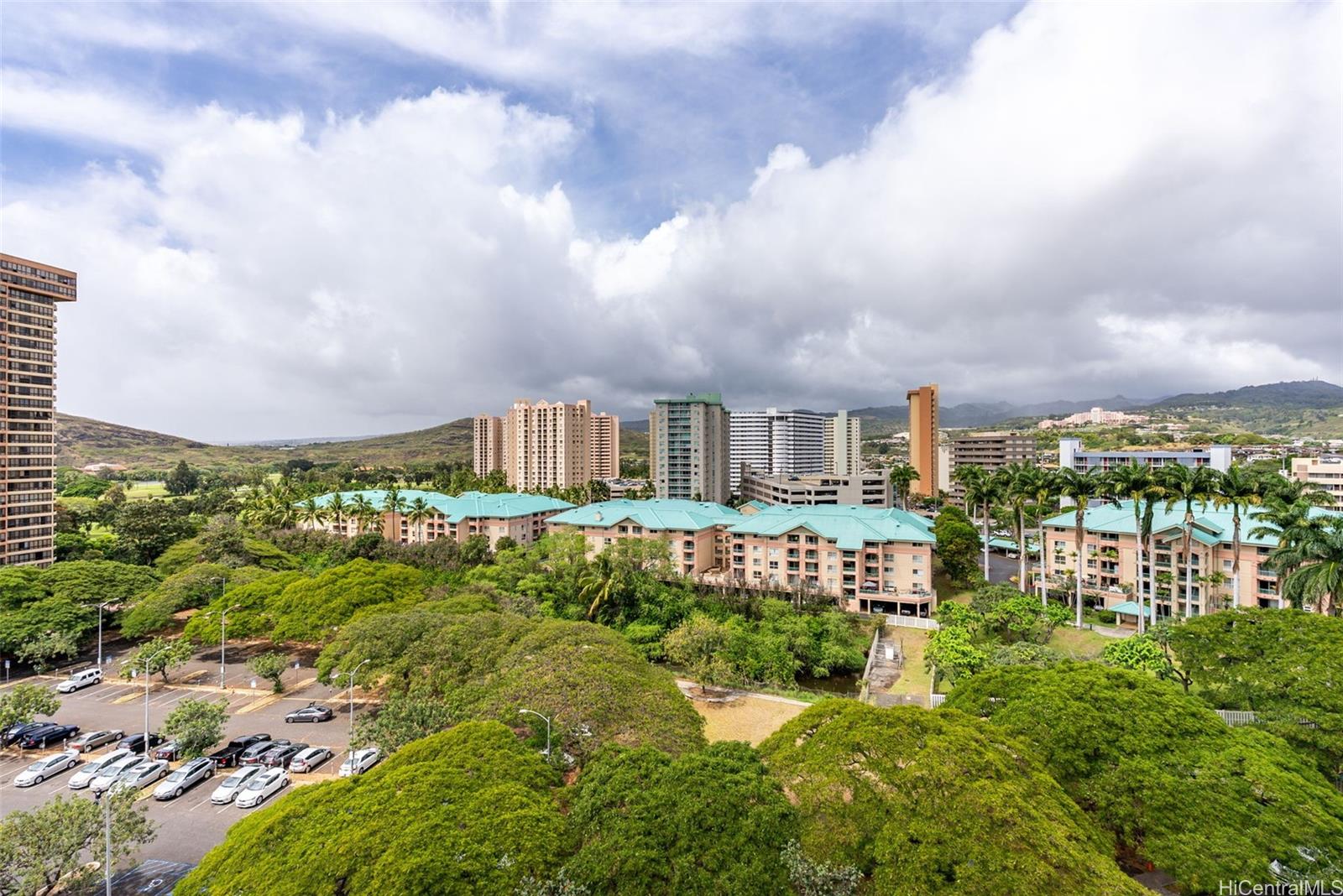 Lakeshore Tower condo # 1003, Honolulu, Hawaii - photo 21 of 25