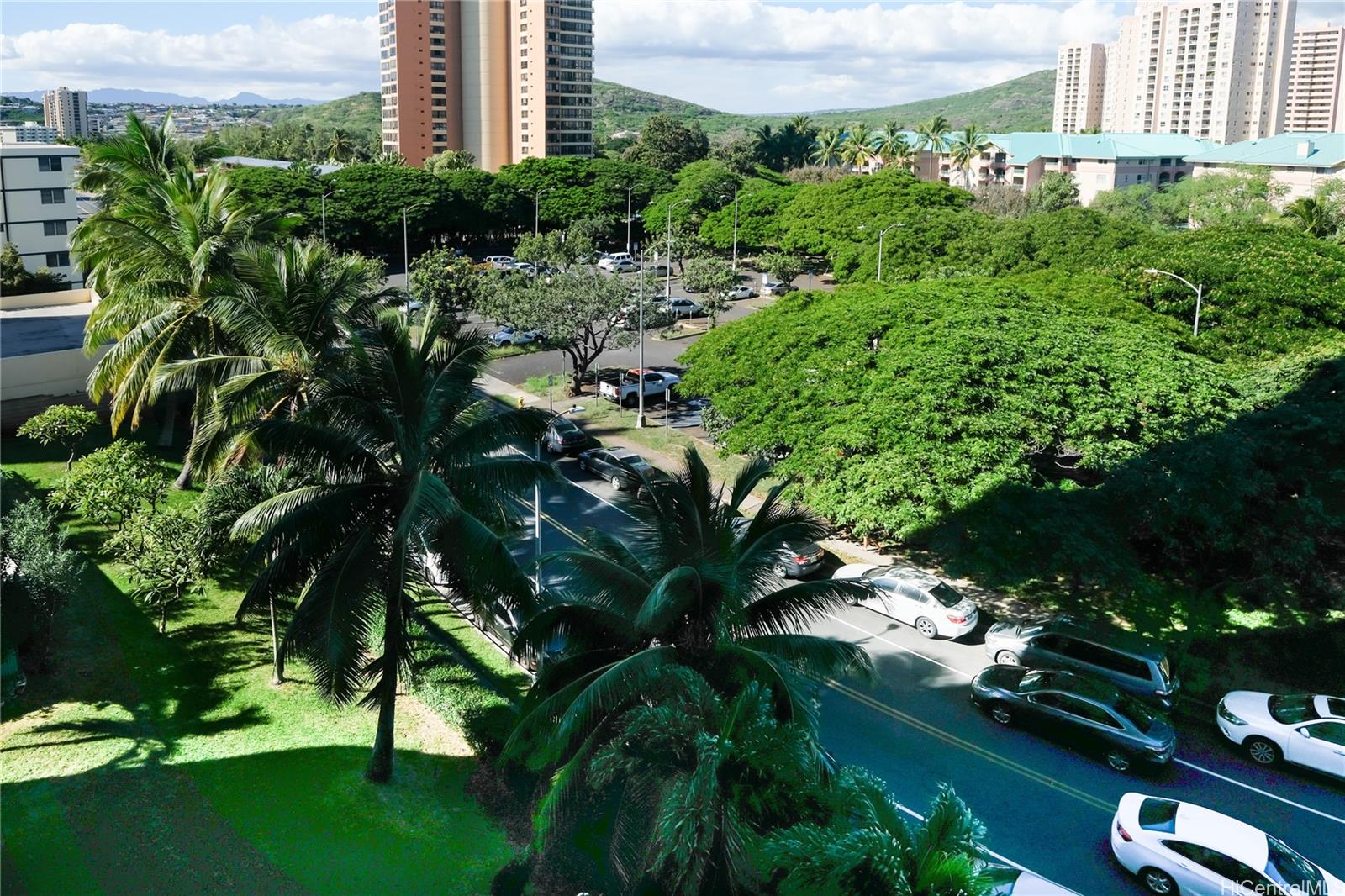 Lakeshore Tower condo # 503, Honolulu, Hawaii - photo 9 of 25