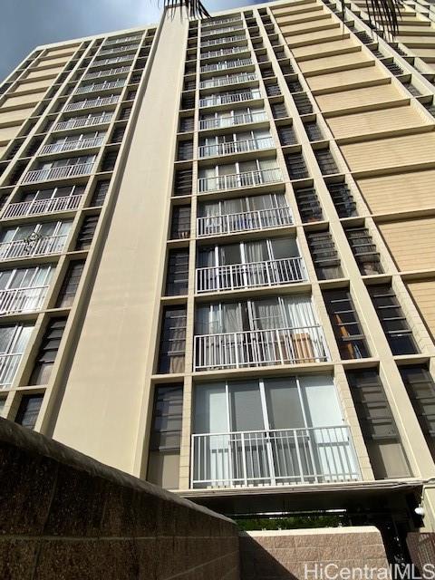 Lehua Manor condo # 1501, Honolulu, Hawaii - photo 11 of 12