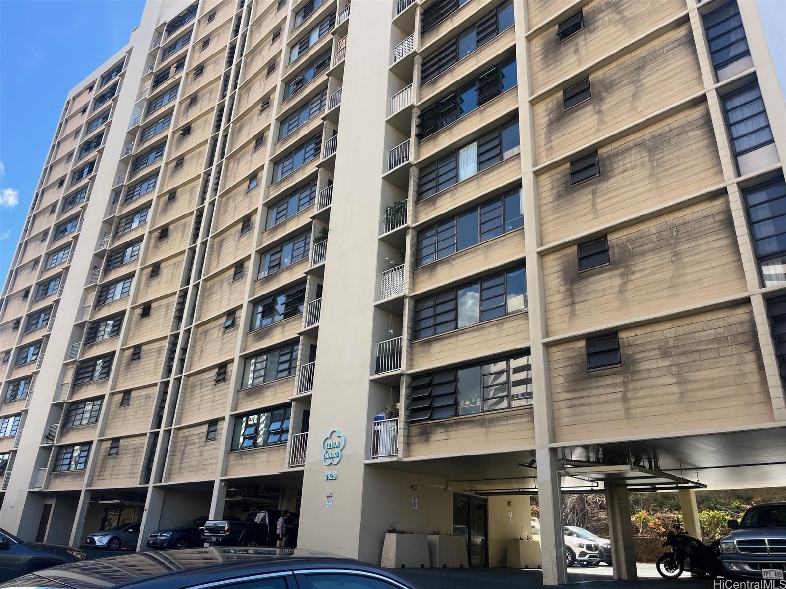 Lehua Manor condo # 303, Honolulu, Hawaii - photo 2 of 9