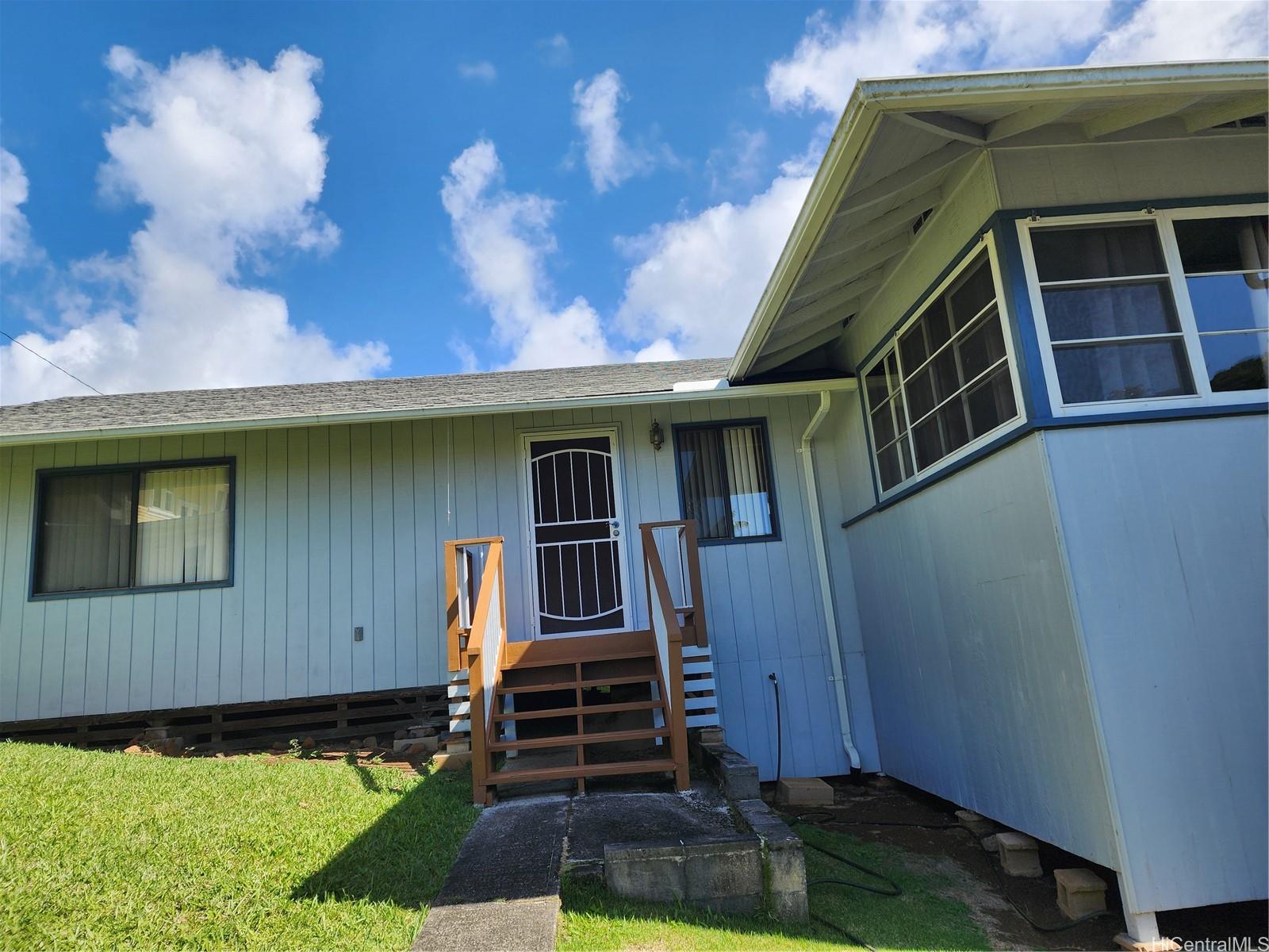 2931  Park St Nuuanu Area, Honolulu home - photo 7 of 22