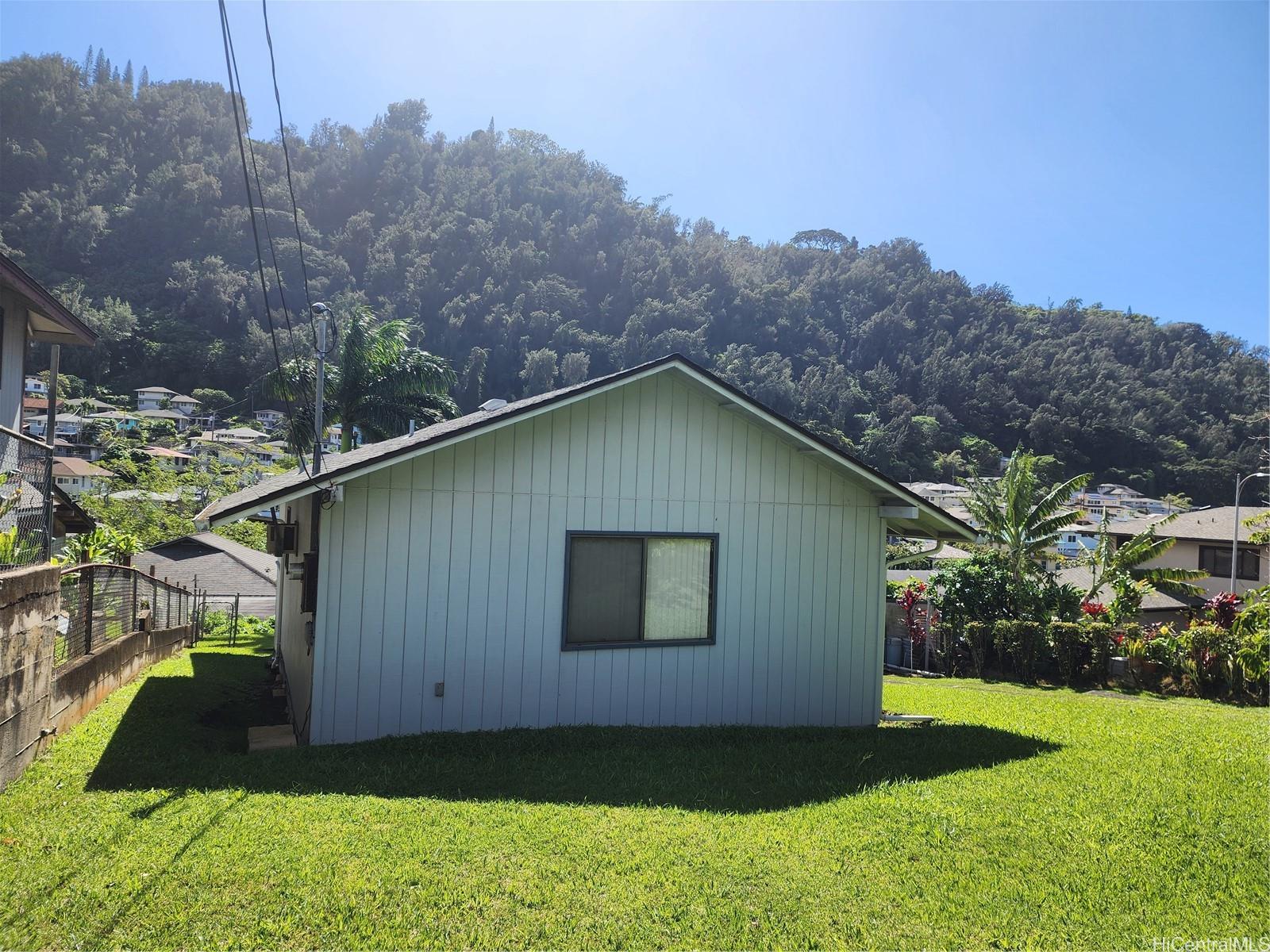 2931  Park St Nuuanu Area, Honolulu home - photo 8 of 22