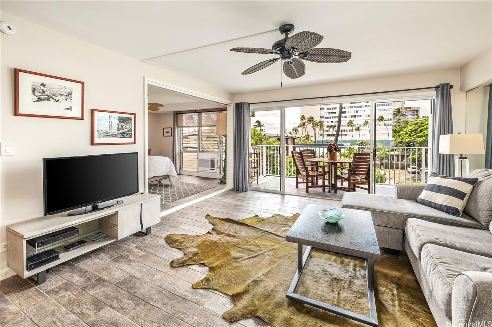 Castle Surf Apts condo # 34, Honolulu, Hawaii - photo 8 of 21