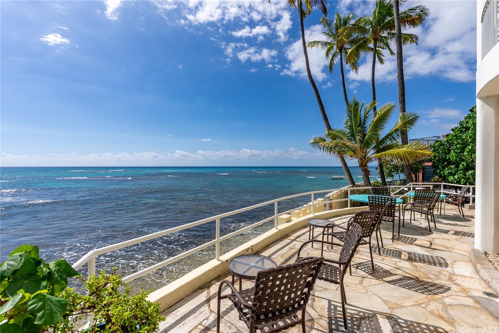 Castle Surf Apts condo # 35, Honolulu, Hawaii - photo 22 of 24