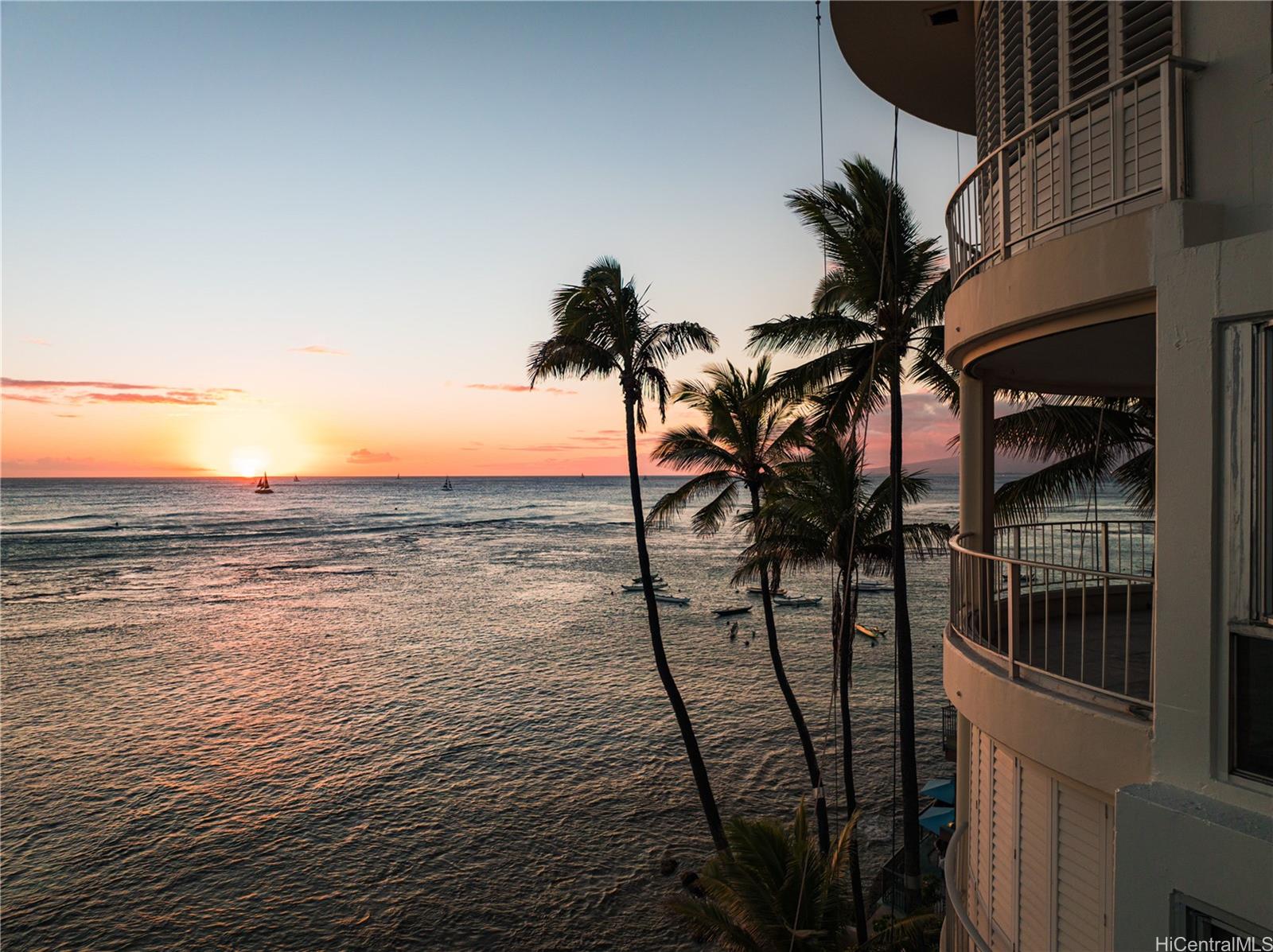 Castle Surf Apts condo # 51, Honolulu, Hawaii - photo 3 of 20