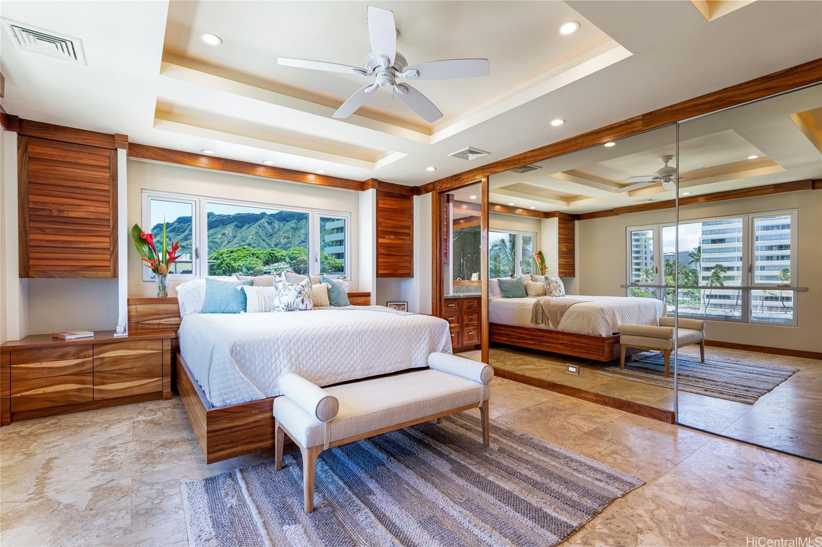 2937 Kalakaua Ave Honolulu - Rental - photo 13 of 22