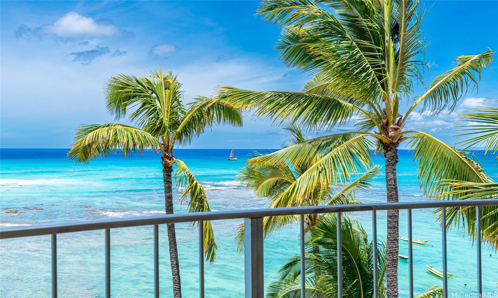 2937 Kalakaua Ave Honolulu - Rental - photo 3 of 22