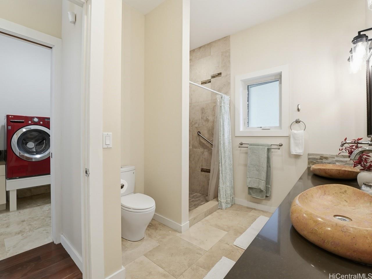 2937  Papali Street Kalihi Valley, Honolulu home - photo 22 of 25