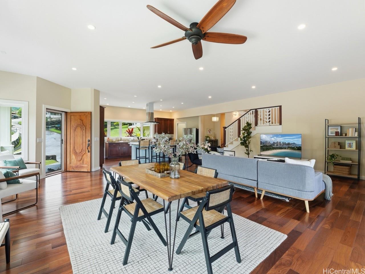 2937  Papali Street Kalihi Valley, Honolulu home - photo 6 of 25