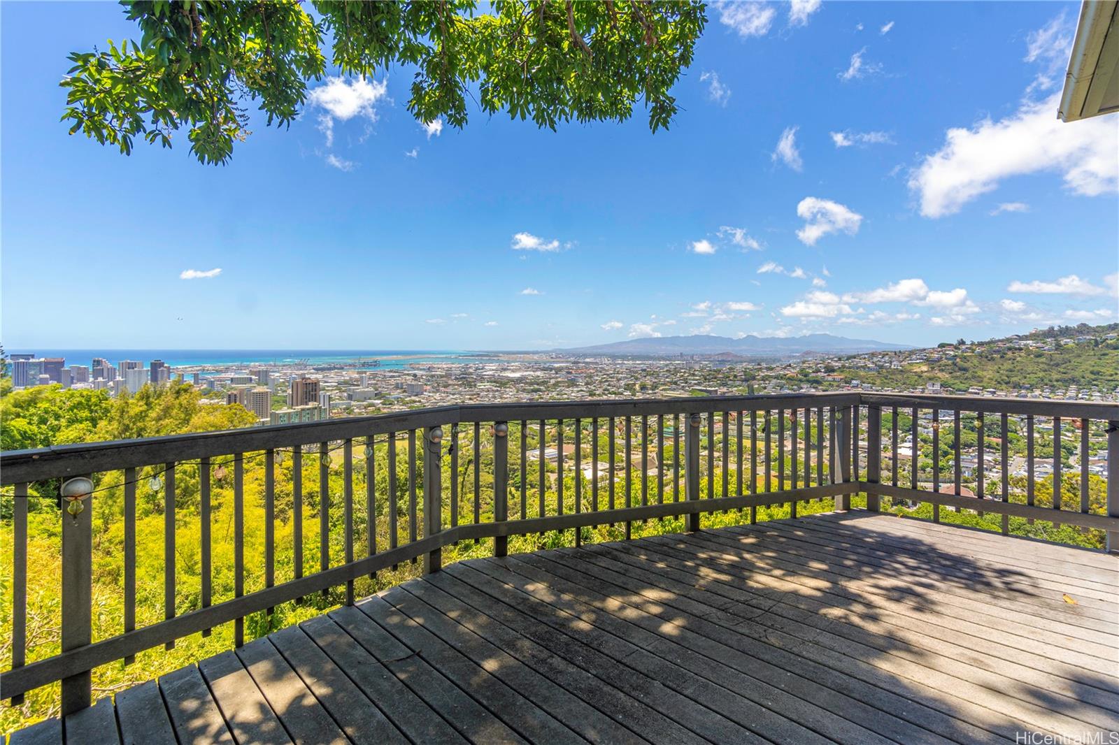 2941  Laola Place Pacific Heights, Honolulu home - photo 3 of 25