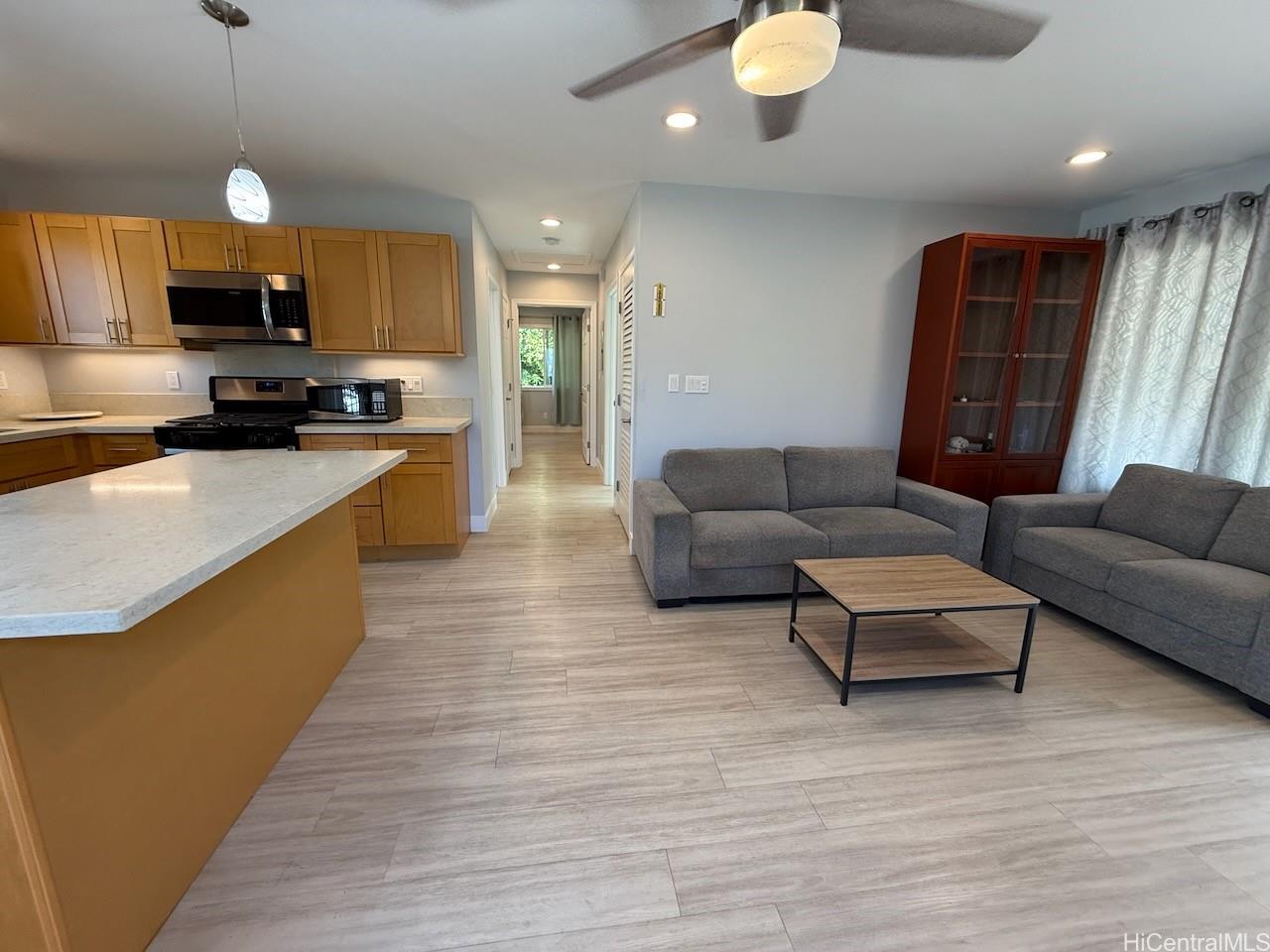 2943 Kahaloa Drive Honolulu - Rental - photo 2 of 15