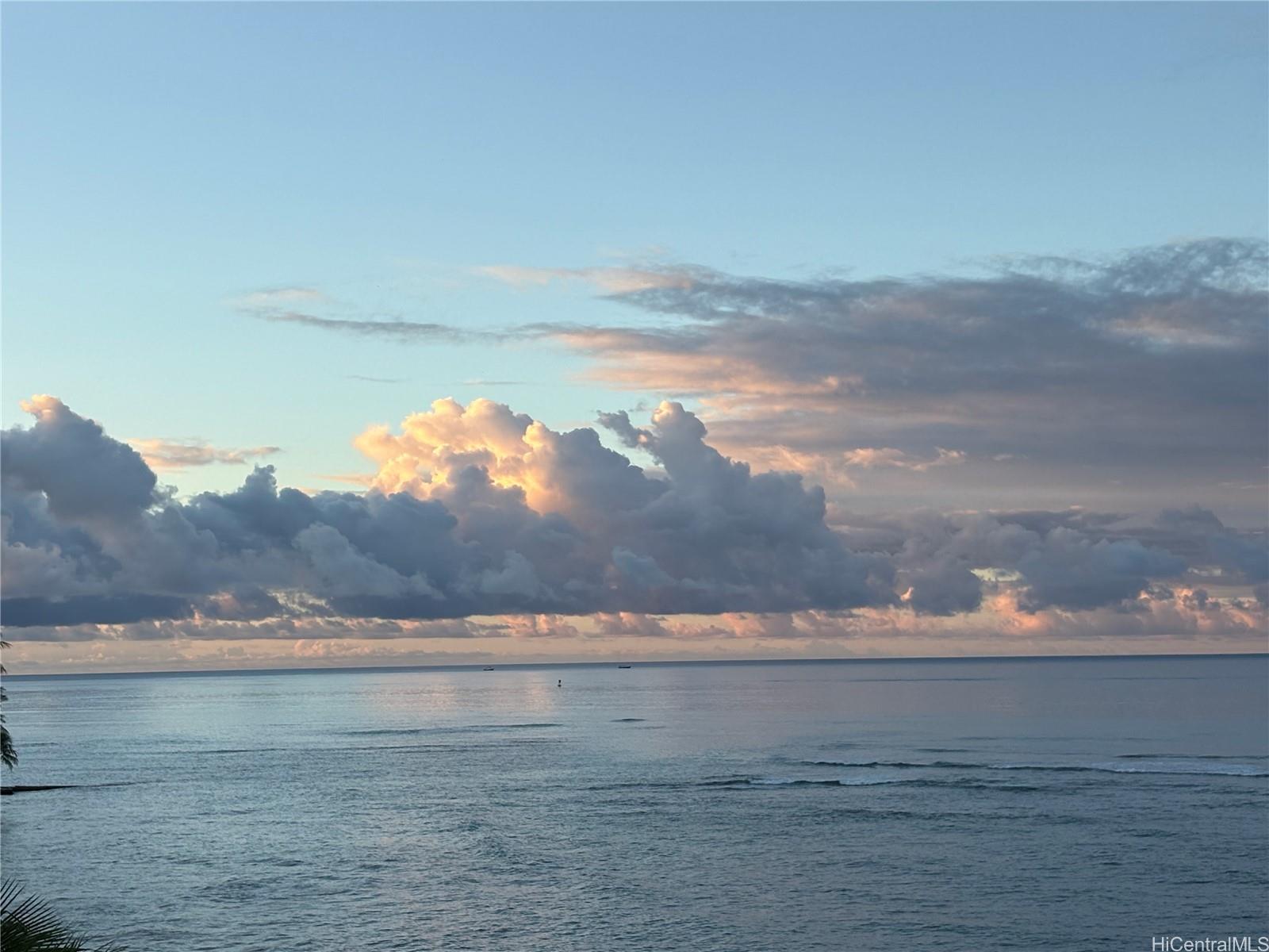 2943 Kalakaua Ave Honolulu - Rental - photo 22 of 23