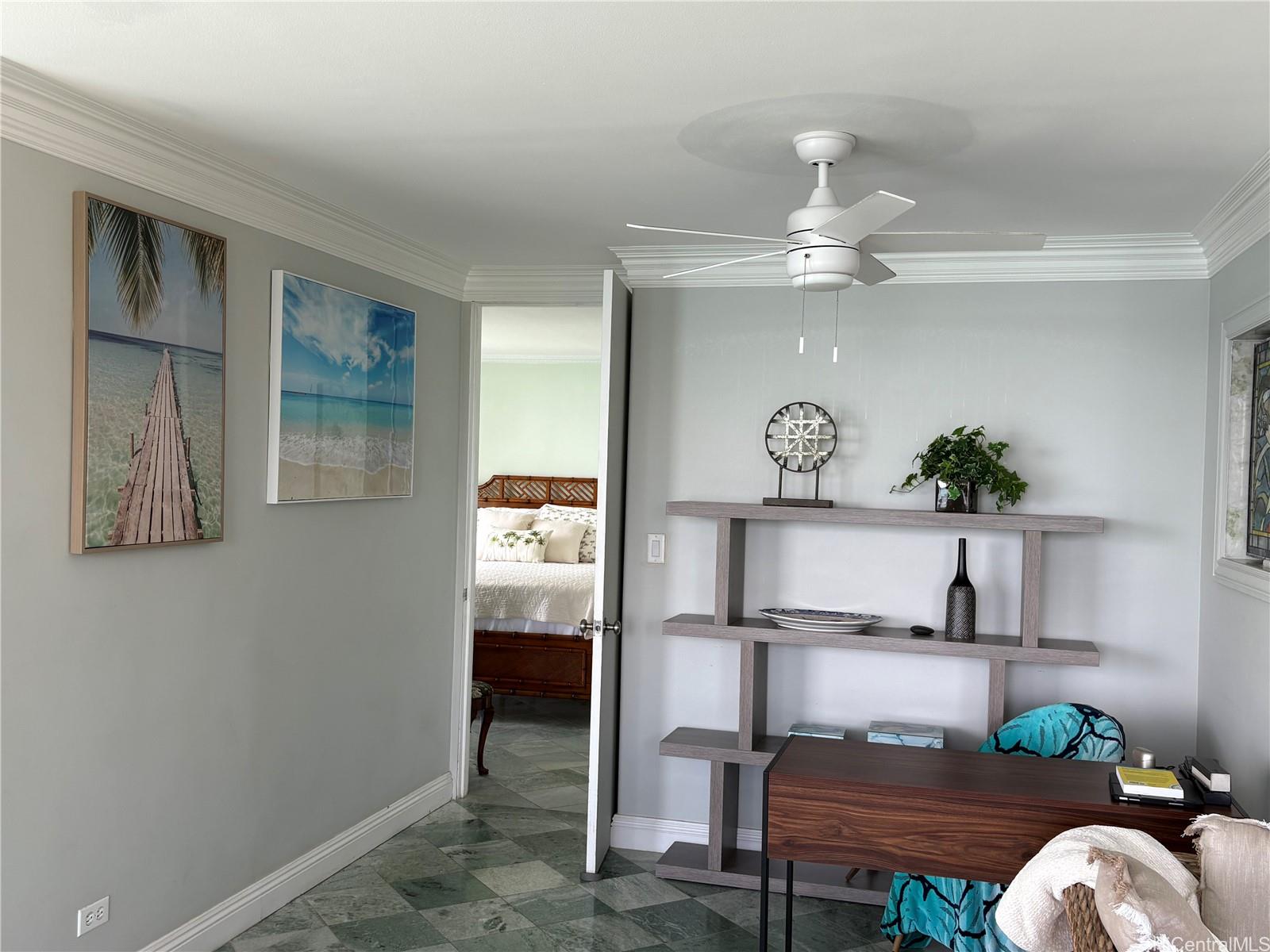 2943 Kalakaua Ave Honolulu - Rental - photo 10 of 23