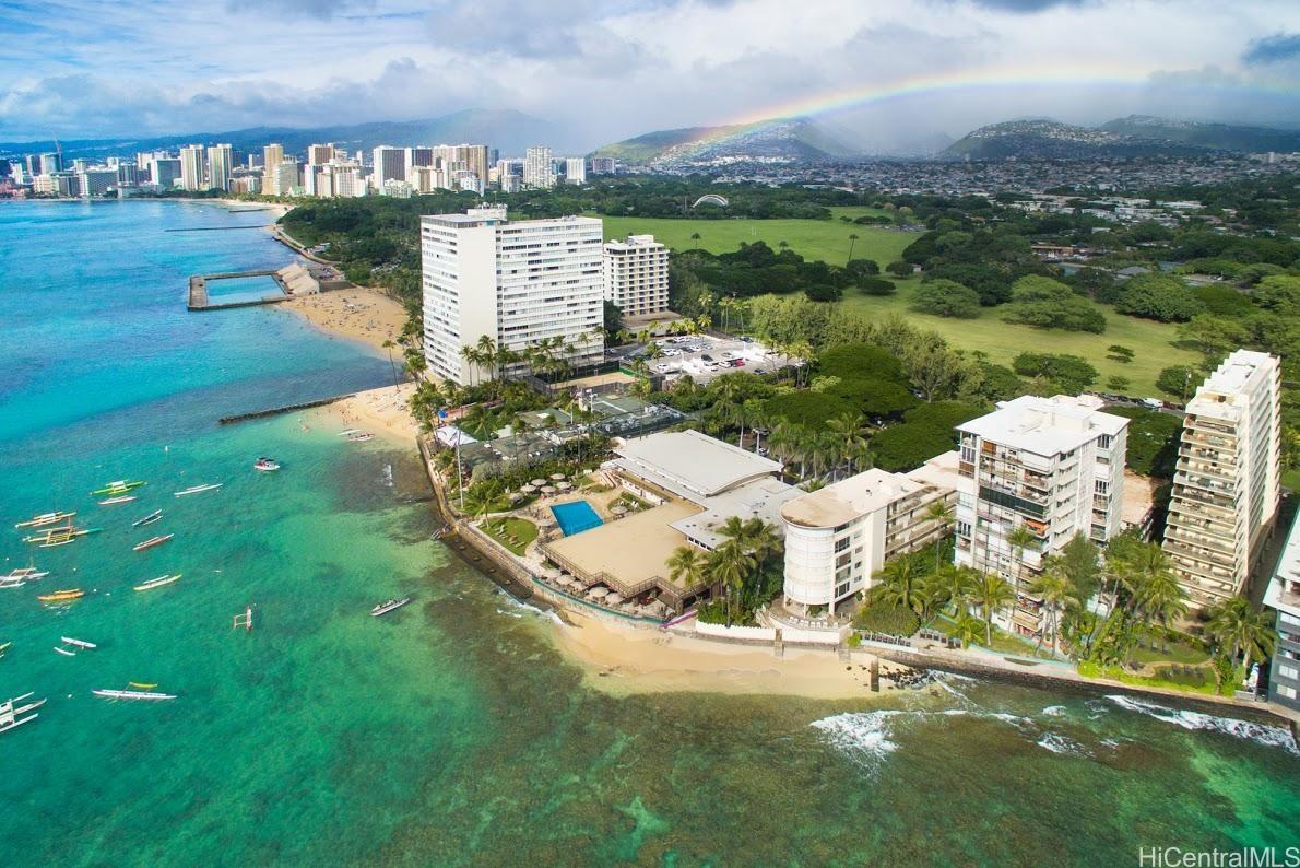 Diamond Head Bch Hotel condo # 302, Honolulu, Hawaii - photo 2 of 22