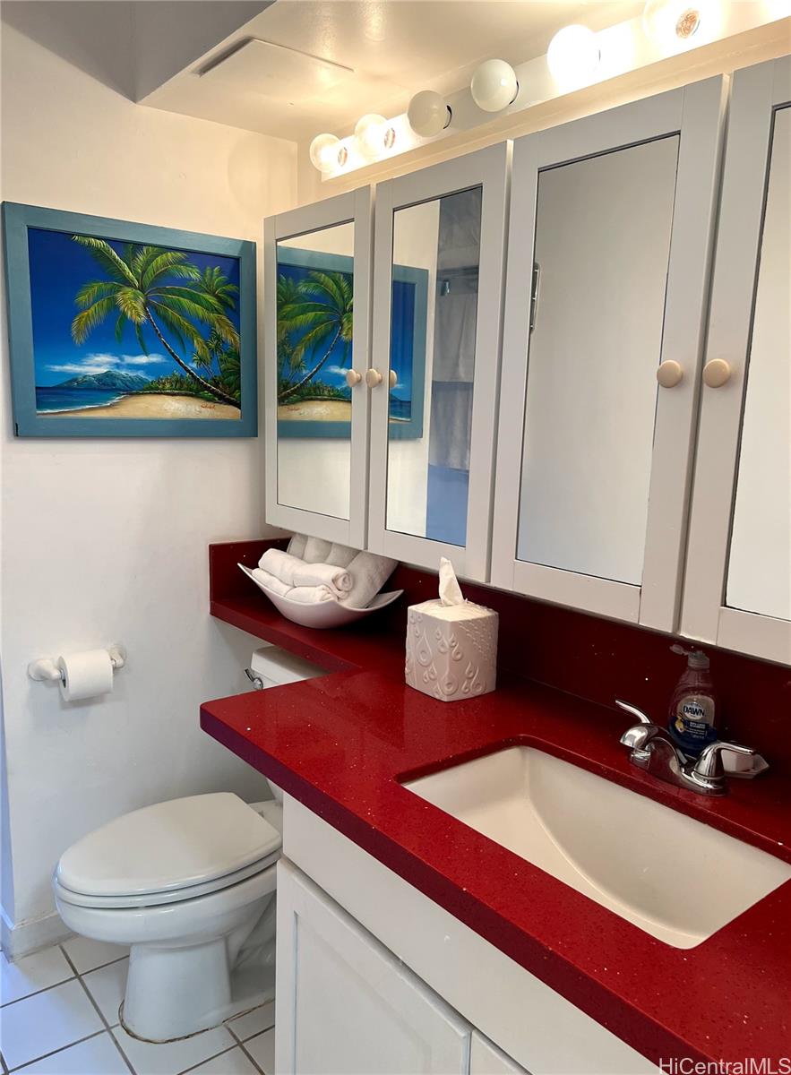 Diamond Head Bch Hotel condo # 302, Honolulu, Hawaii - photo 11 of 22