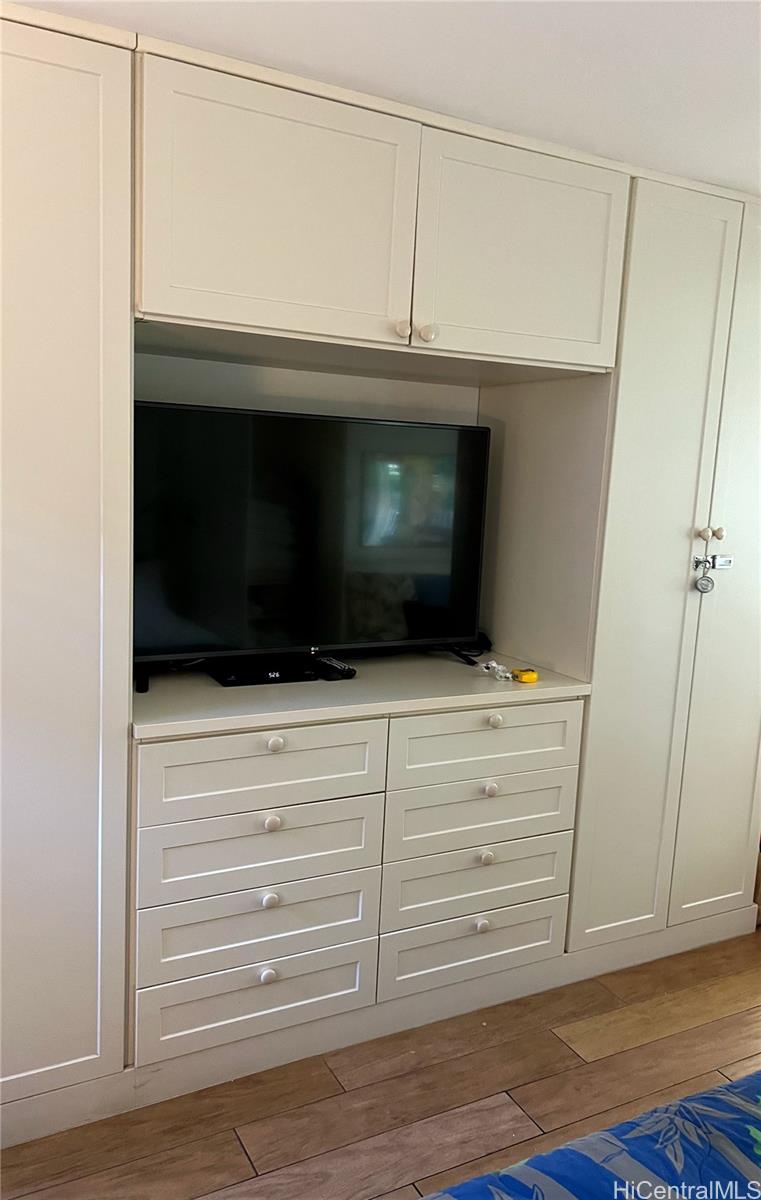 Diamond Head Bch Hotel condo # 302, Honolulu, Hawaii - photo 8 of 22