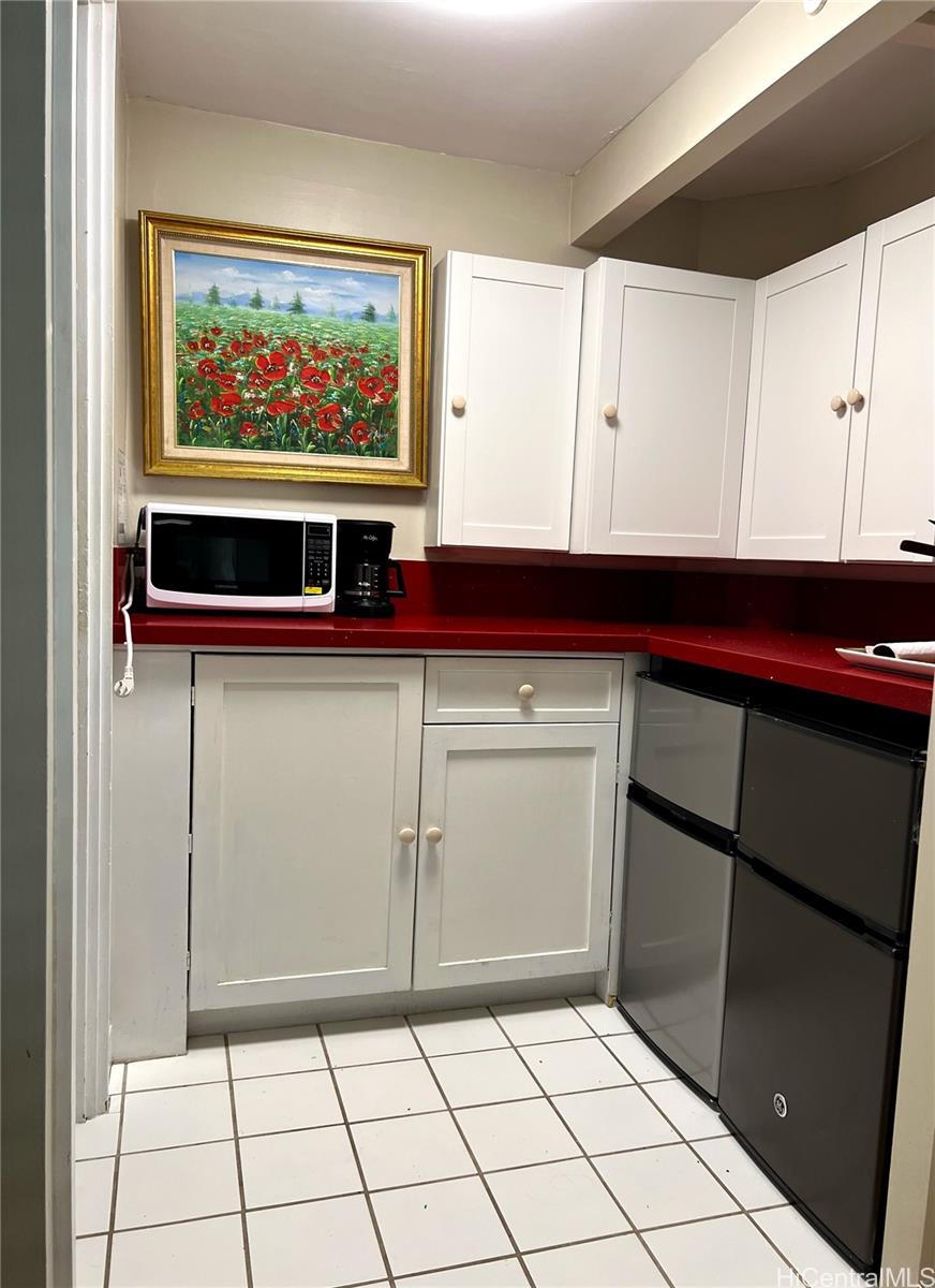 Diamond Head Bch Hotel condo # 302, Honolulu, Hawaii - photo 10 of 22