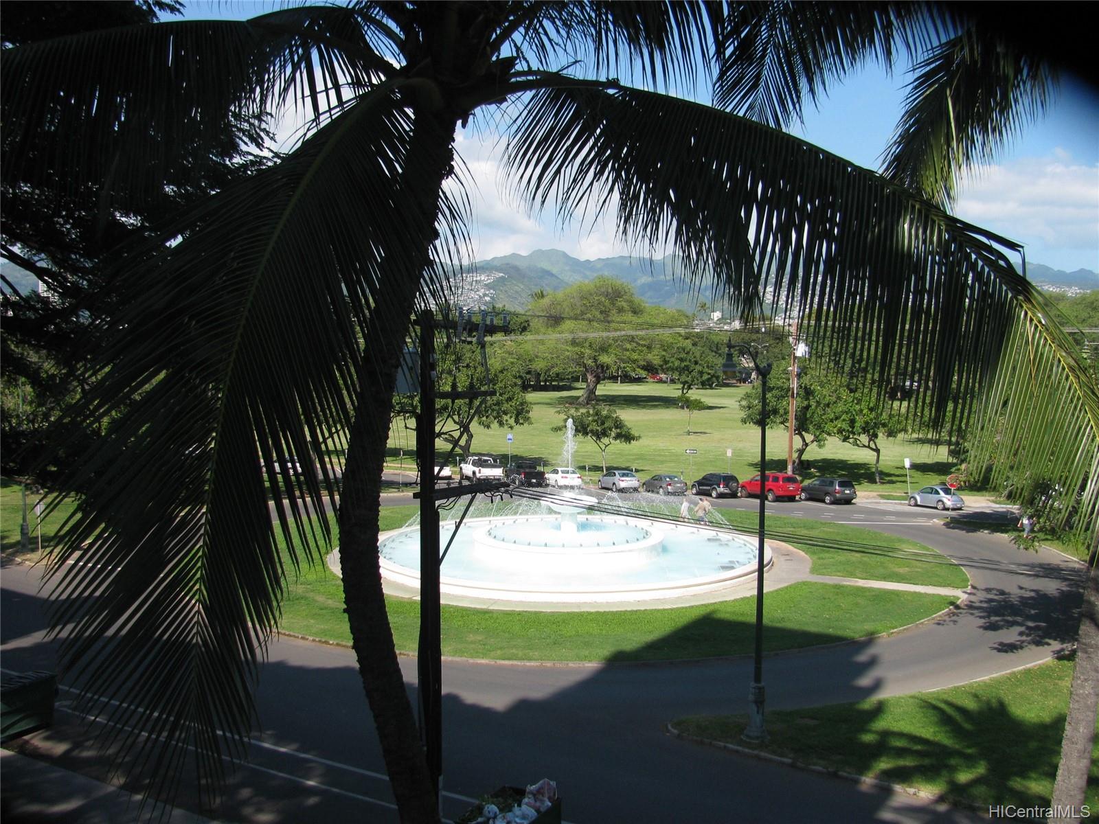 Diamond Head Bch Hotel condo # 405, Honolulu, Hawaii - photo 6 of 7