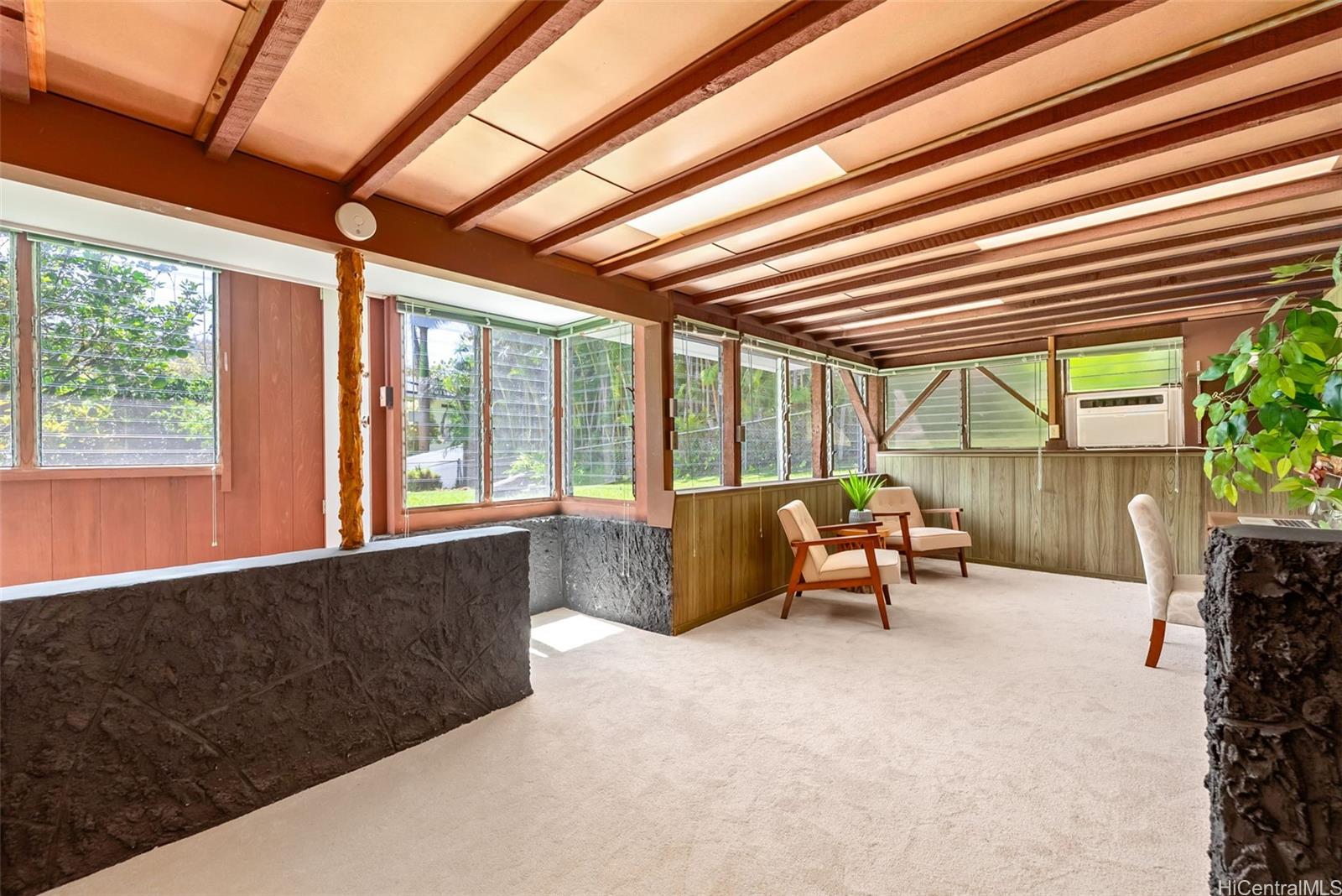 2947  Manoa Road Manoa Area, Honolulu home - photo 17 of 22