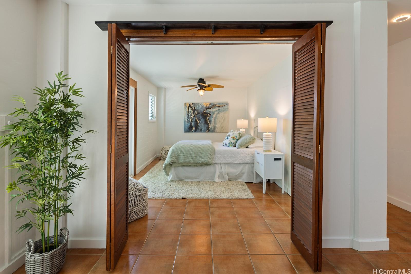 Diamond Head Ambassador A condo # 102, Honolulu, Hawaii - photo 9 of 15