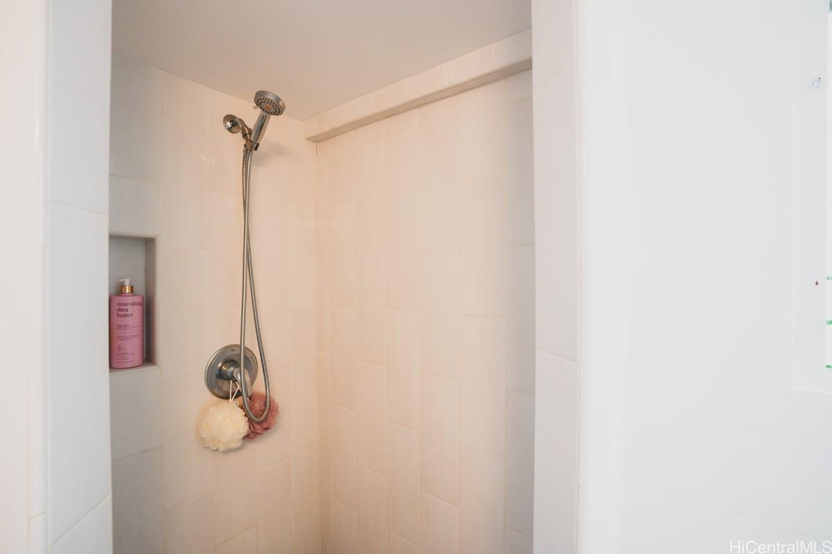 Diamond Head Ambassador A condo # 306, Honolulu, Hawaii - photo 12 of 18