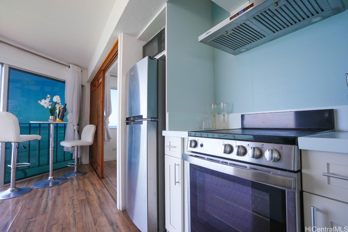 Diamond Head Ambassador A condo # 306, Honolulu, Hawaii - photo 8 of 18