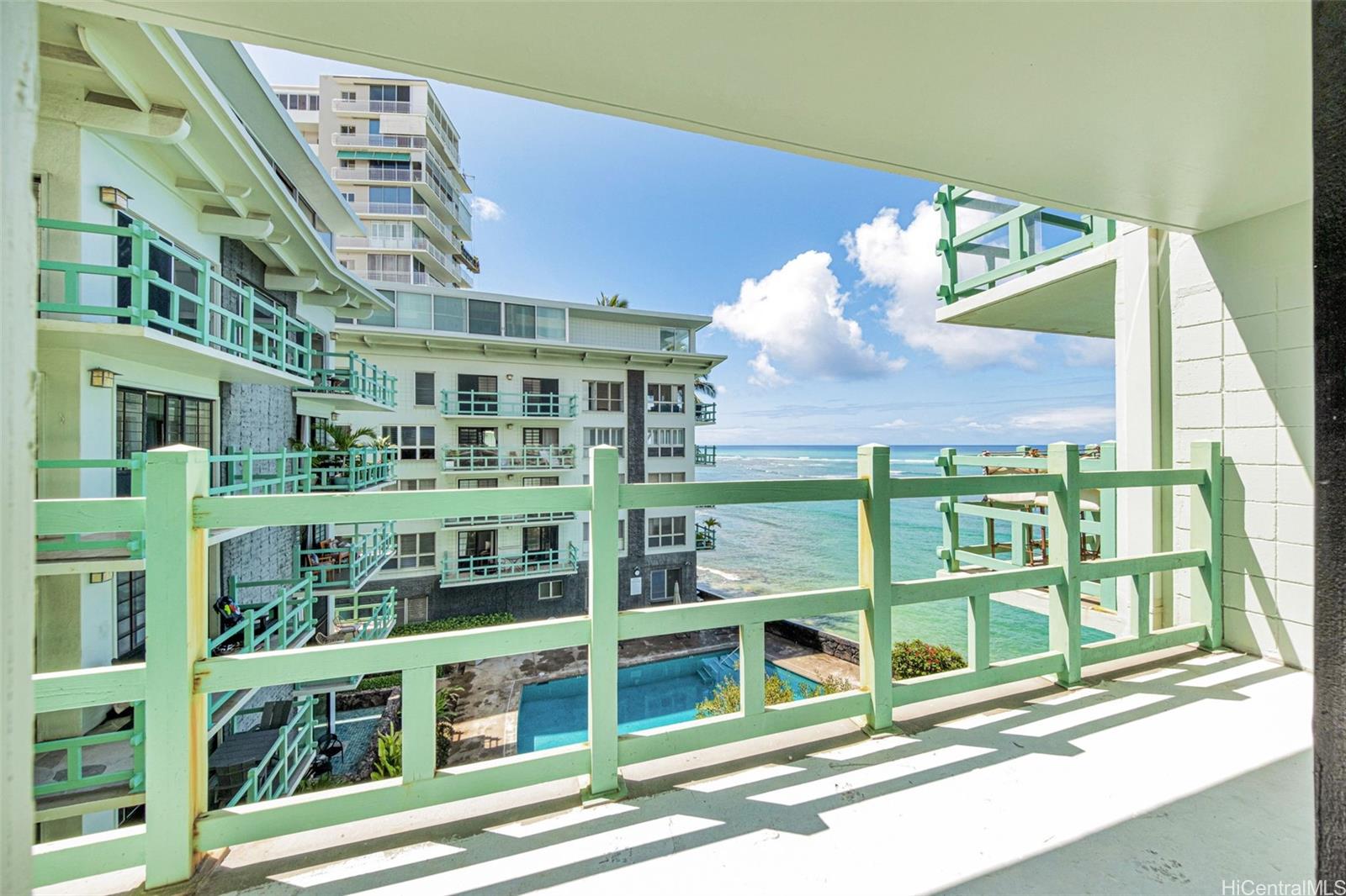 Diamond Head Ambassador A condo # 403, Honolulu, Hawaii - photo 20 of 25