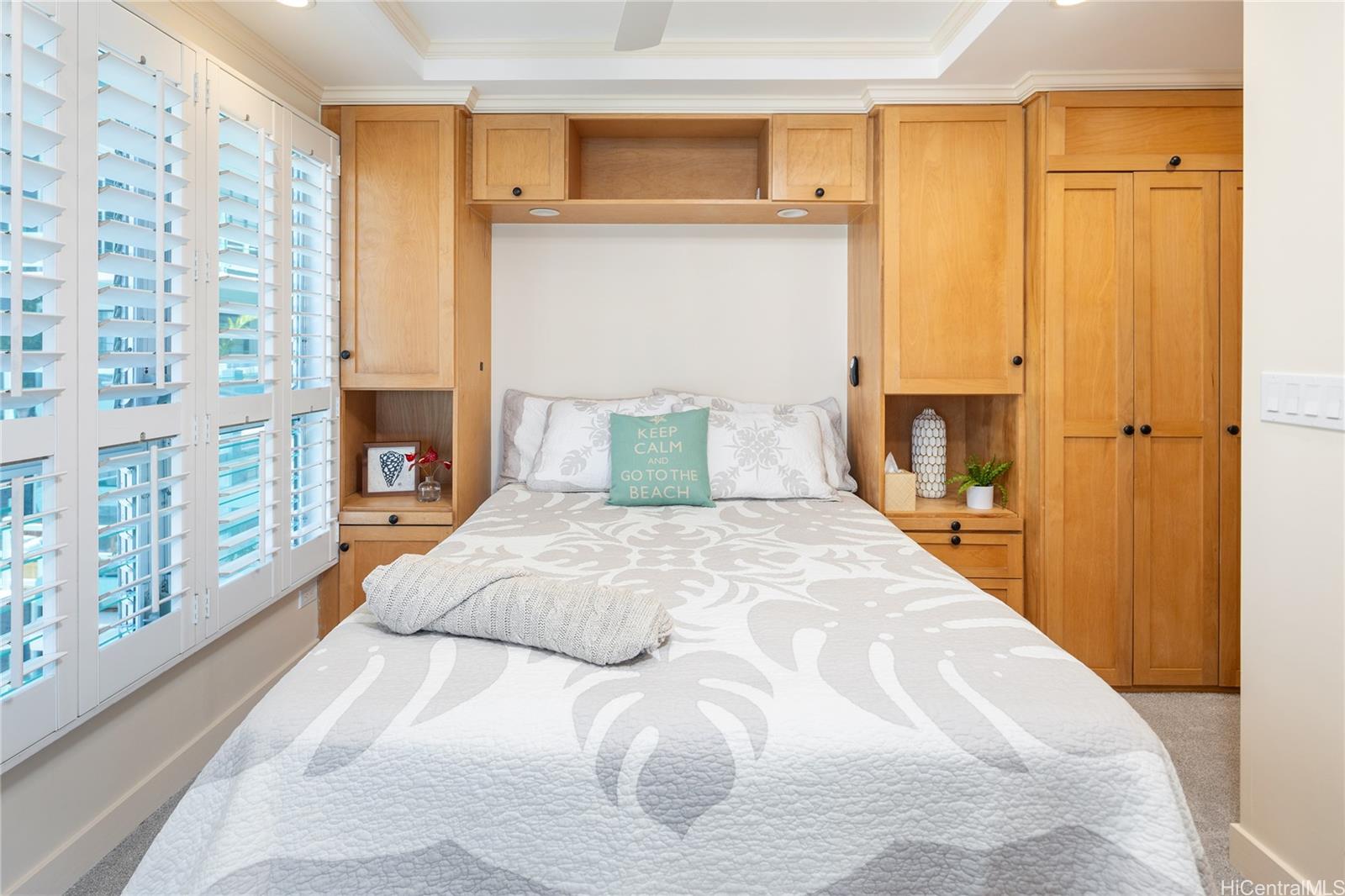 Diamond Head Ambassador C condo # 418, Honolulu, Hawaii - photo 12 of 25