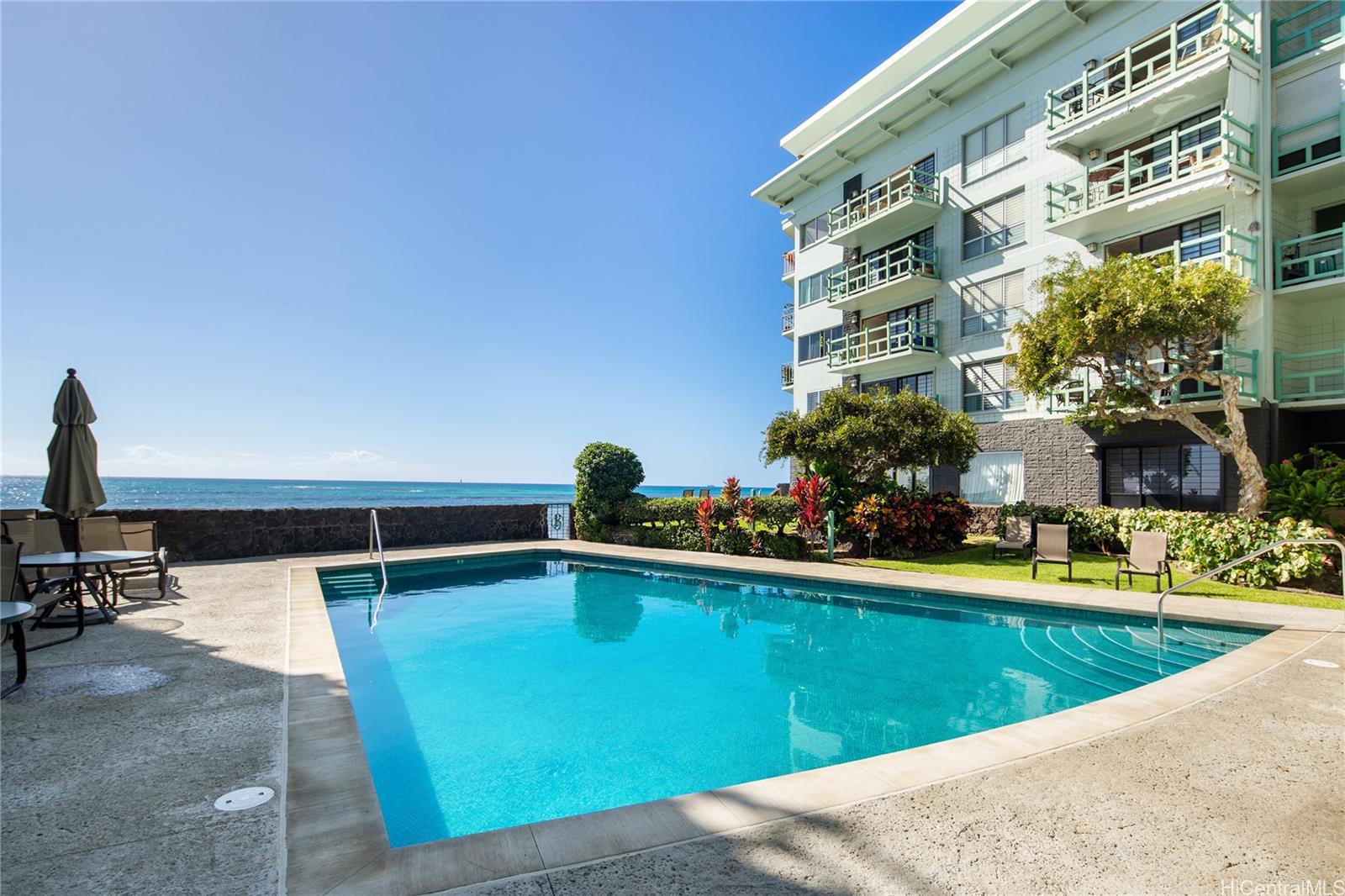 Diamond Head Ambassador C condo # 418, Honolulu, Hawaii - photo 21 of 25