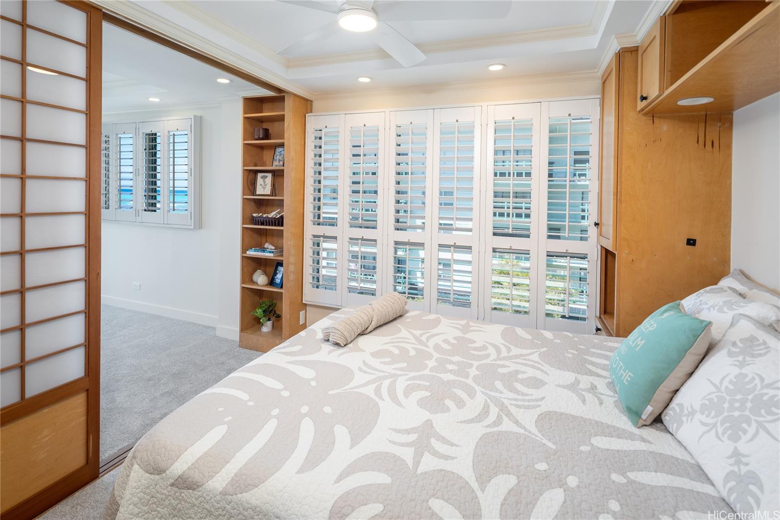 Diamond Head Ambassador C condo # 418, Honolulu, Hawaii - photo 13 of 25