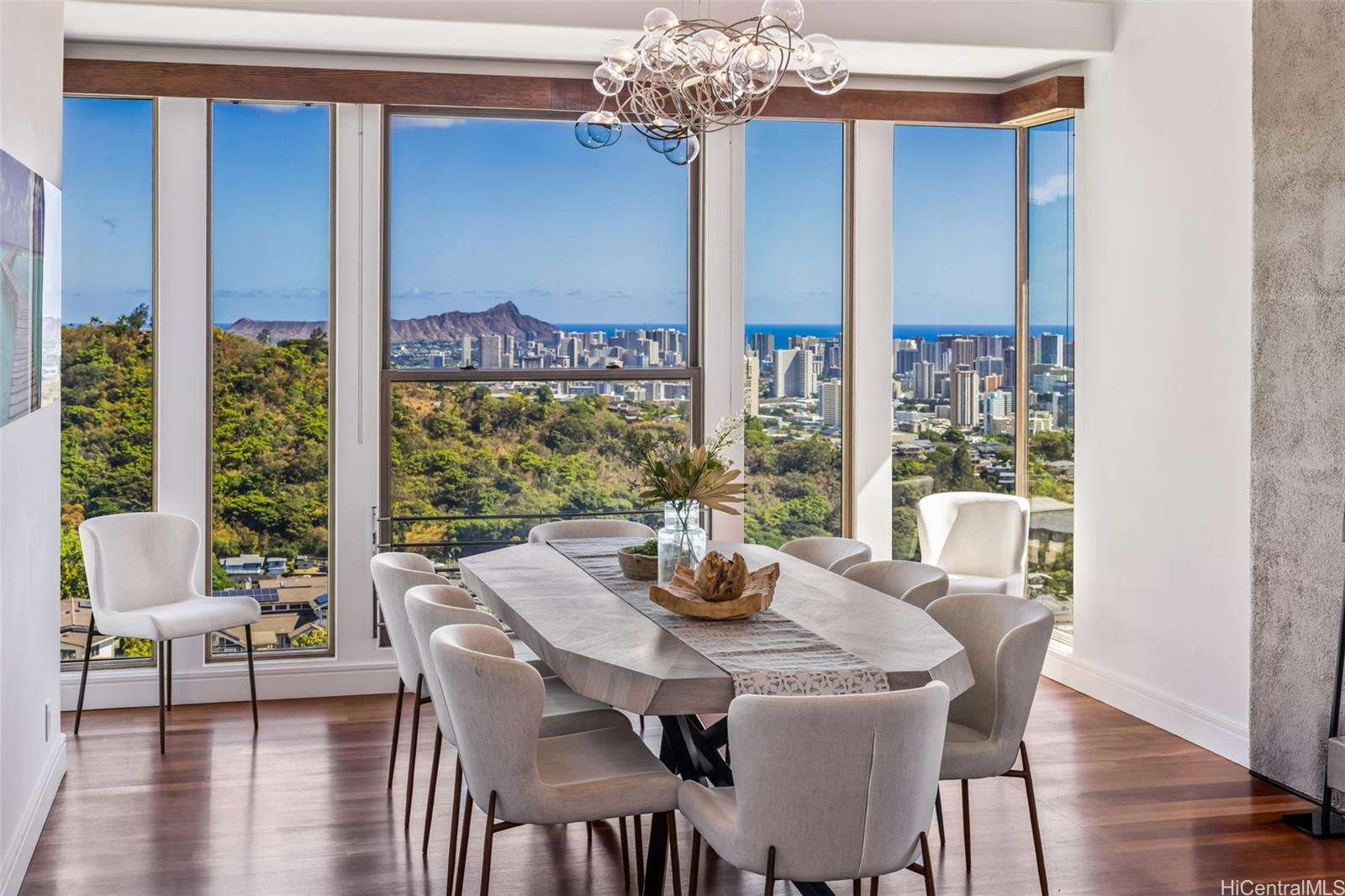 2960  Laola Place Pacific Heights, Honolulu home - photo 4 of 25