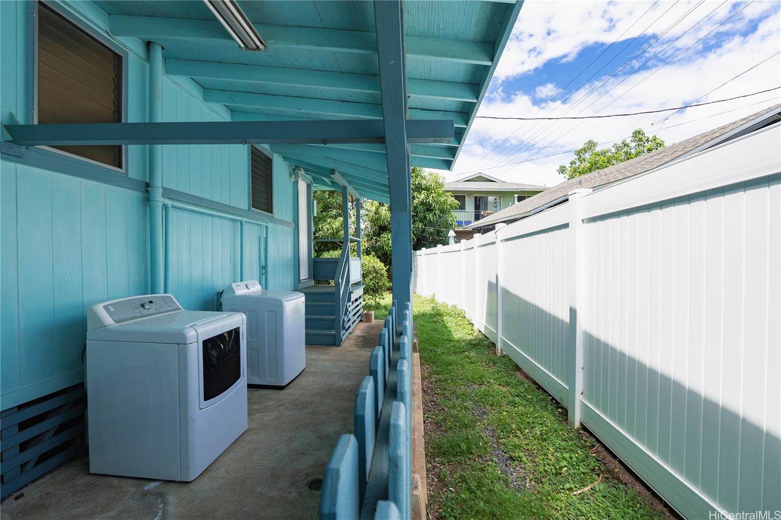 2963 Koali Rd Honolulu - Rental - photo 18 of 25