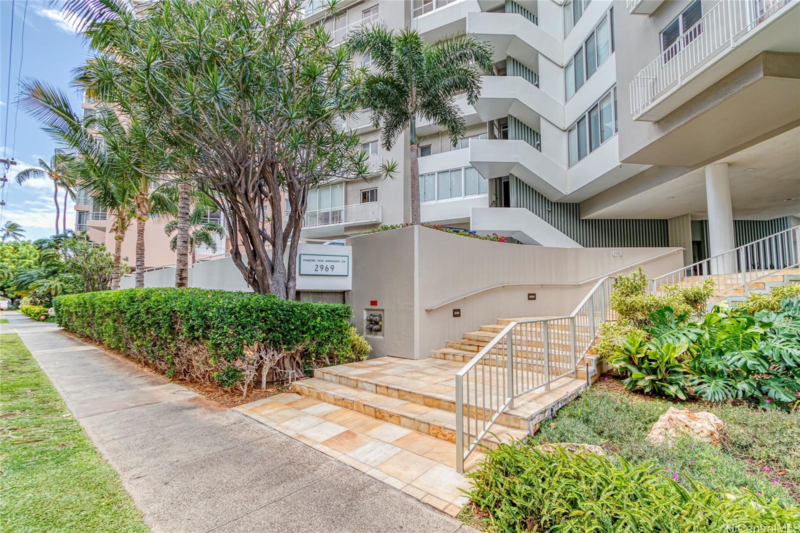 Diamond Head Apts Ltd condo # 106, Honolulu, Hawaii - photo 24 of 25