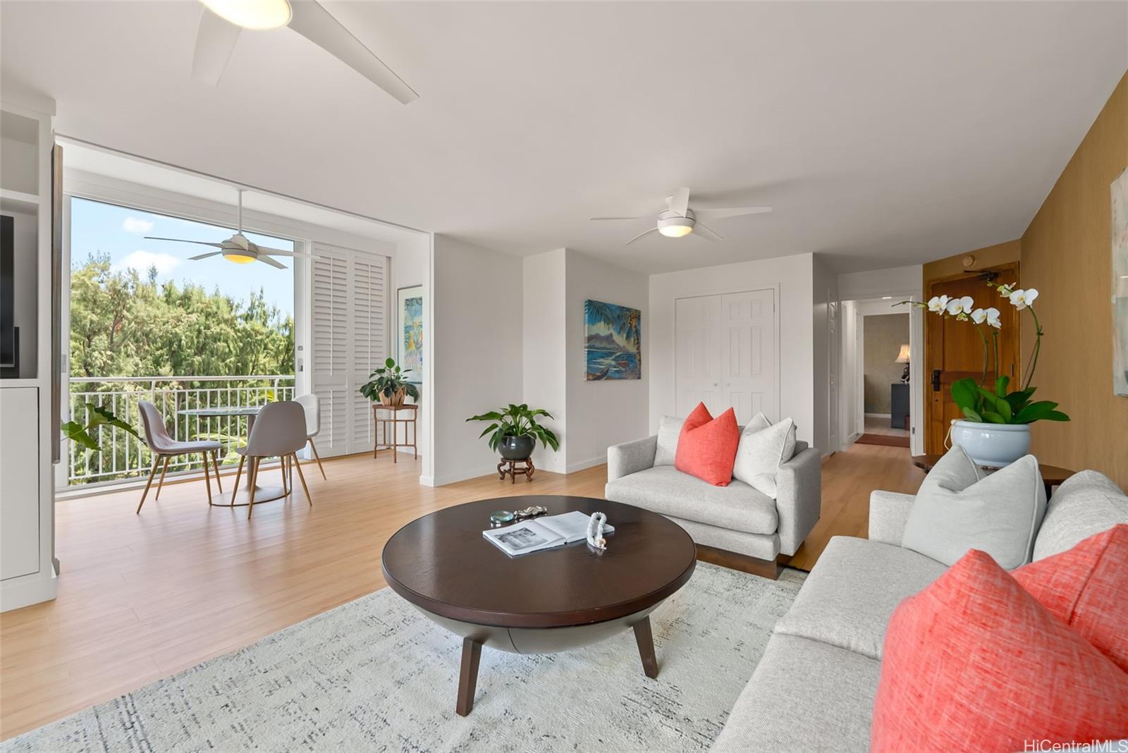 Diamond Head Apts Ltd condo # 306, Honolulu, Hawaii - photo 3 of 25