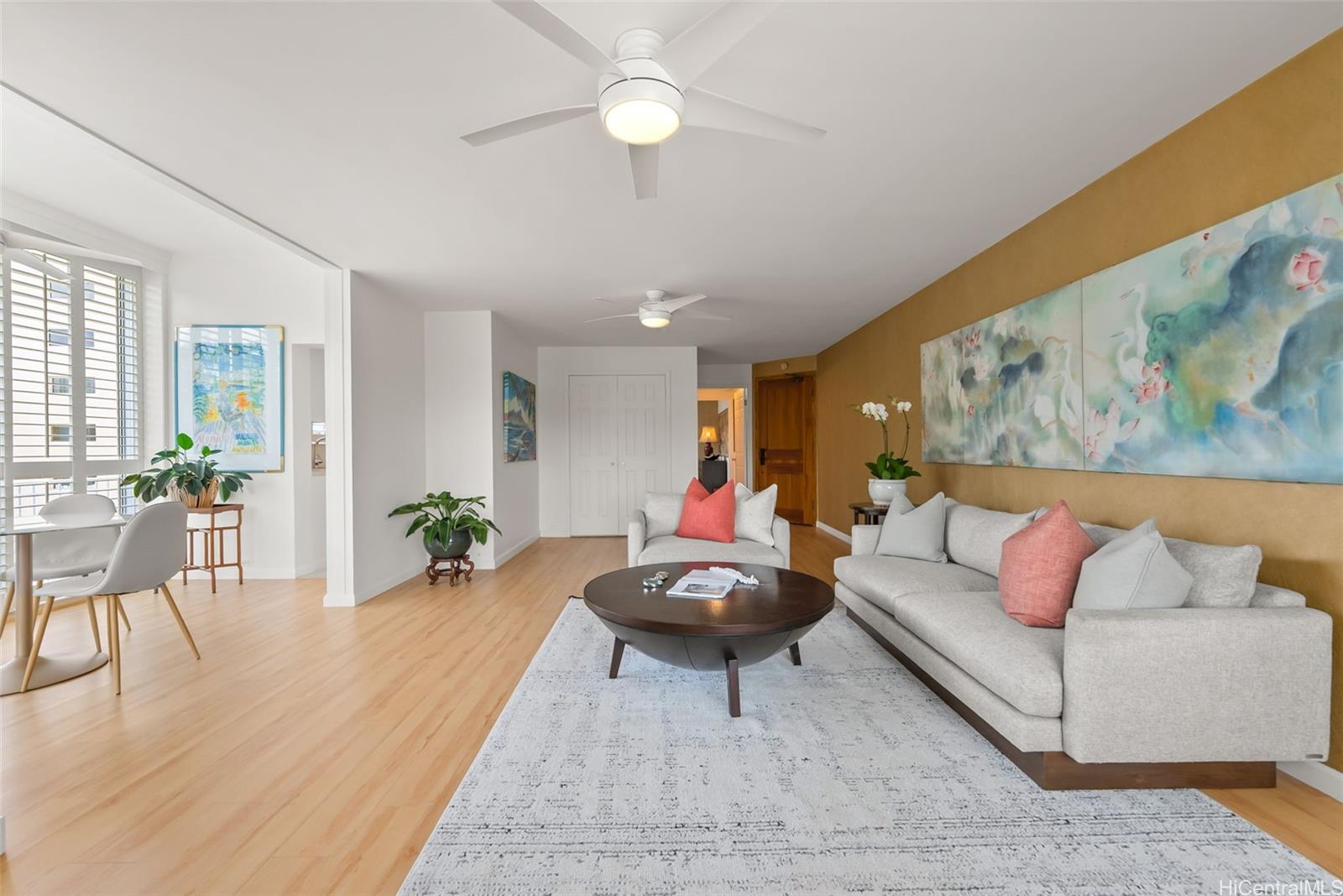 Diamond Head Apts Ltd condo # 306, Honolulu, Hawaii - photo 4 of 25