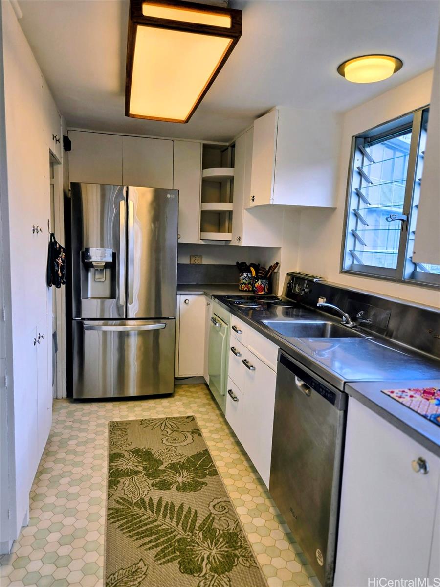 Diamond Head Apts Ltd condo # 401, Honolulu, Hawaii - photo 15 of 25