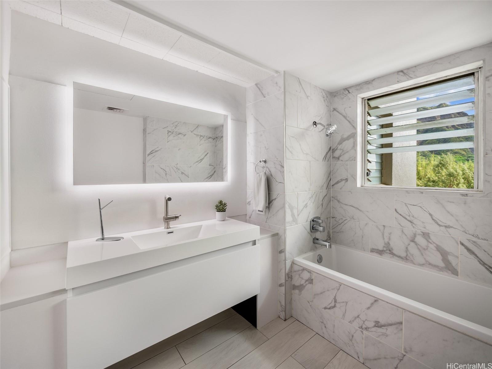 Diamond Head Apts Ltd condo # 505, Honolulu, Hawaii - photo 13 of 25