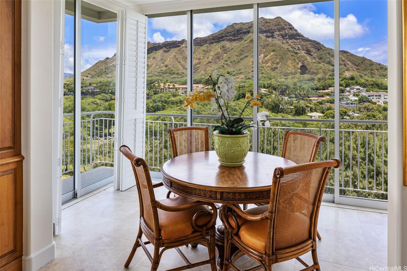 Diamond Head Apts Ltd condo # 805, Honolulu, Hawaii - photo 5 of 22