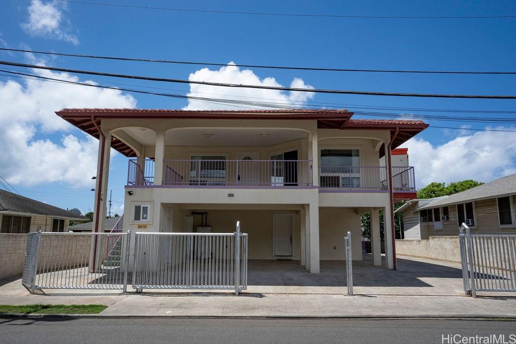 2969  Kamakini Street University, Honolulu home - photo 2 of 25