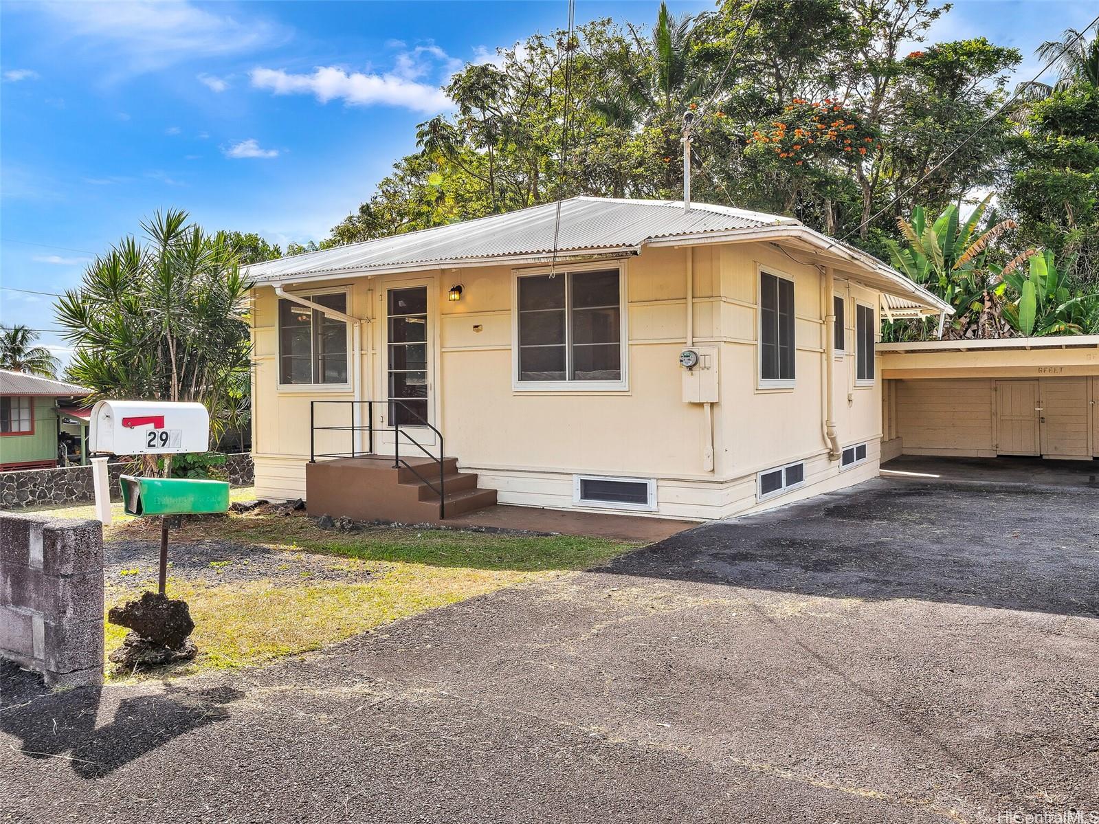 297  Puainako Street Pohakulani Est, South Hilo home - photo 3 of 20