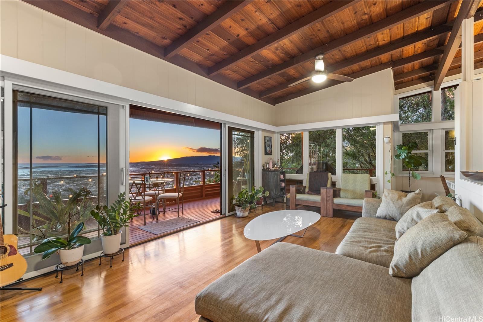 2970 Laukoa Place , Honolulu, Hi 96813 Pacific Heights