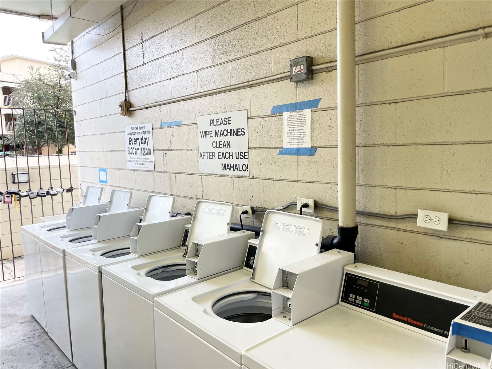 Salt Lake Manor condo # 705, Honolulu, Hawaii - photo 16 of 25