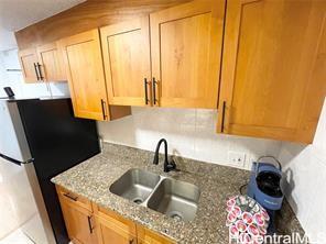 Salt Lake Manor condo # 705, Honolulu, Hawaii - photo 7 of 25